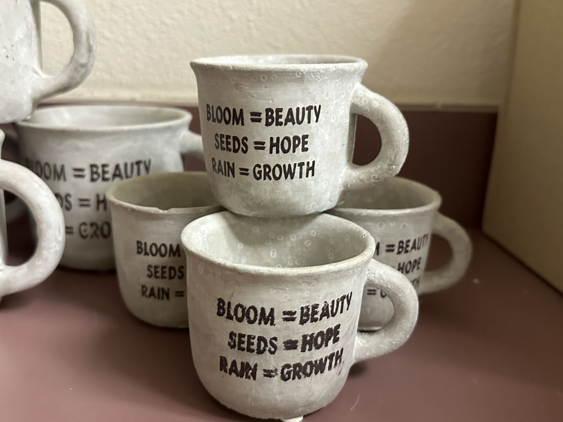 8x Flower Pot Mugs in the shape of coffee mugs - Image 4 of 4