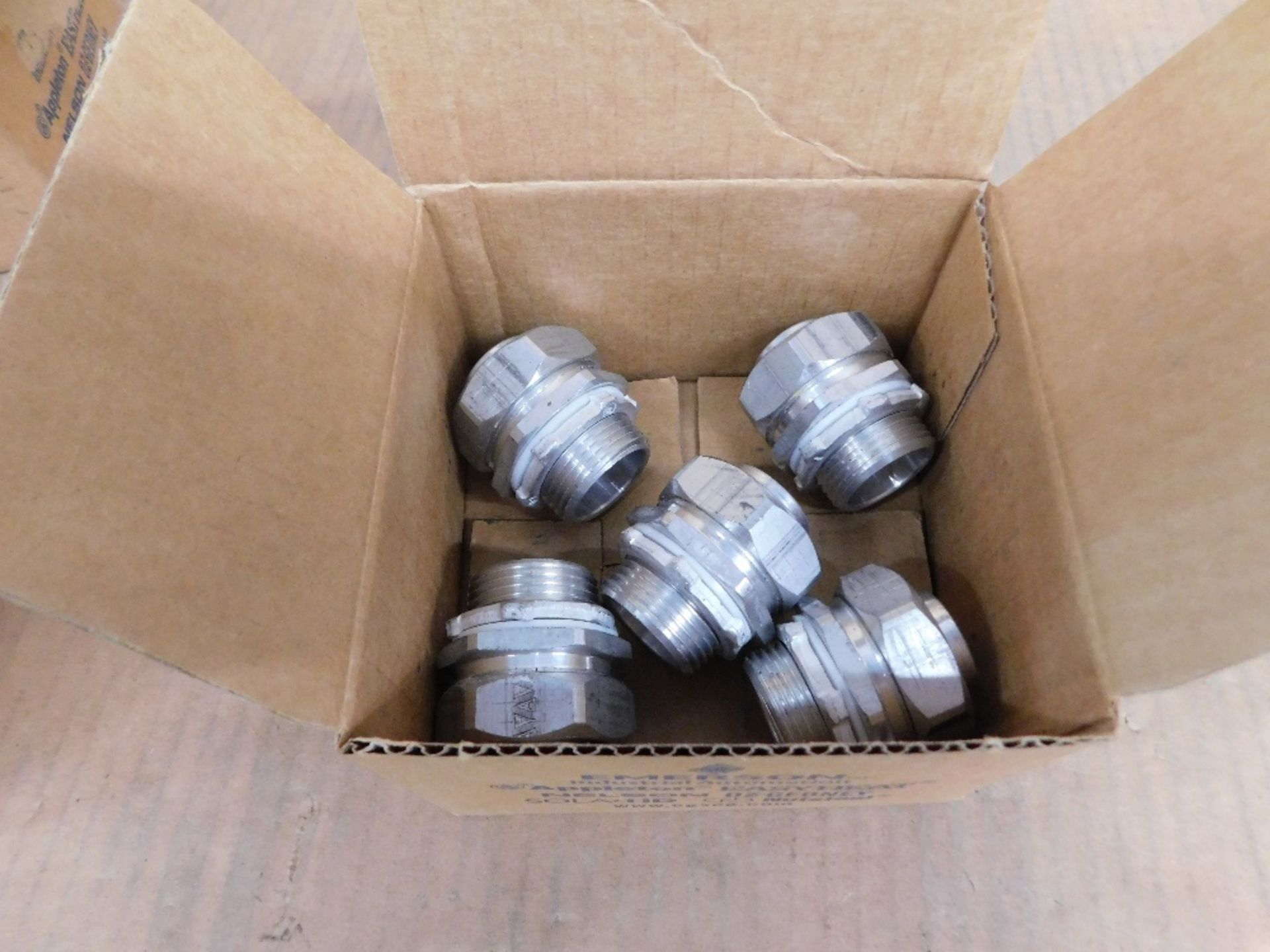 4x New Surplus Emerson ST100AL Connectors 5BOX Aluminum Liquid Tight