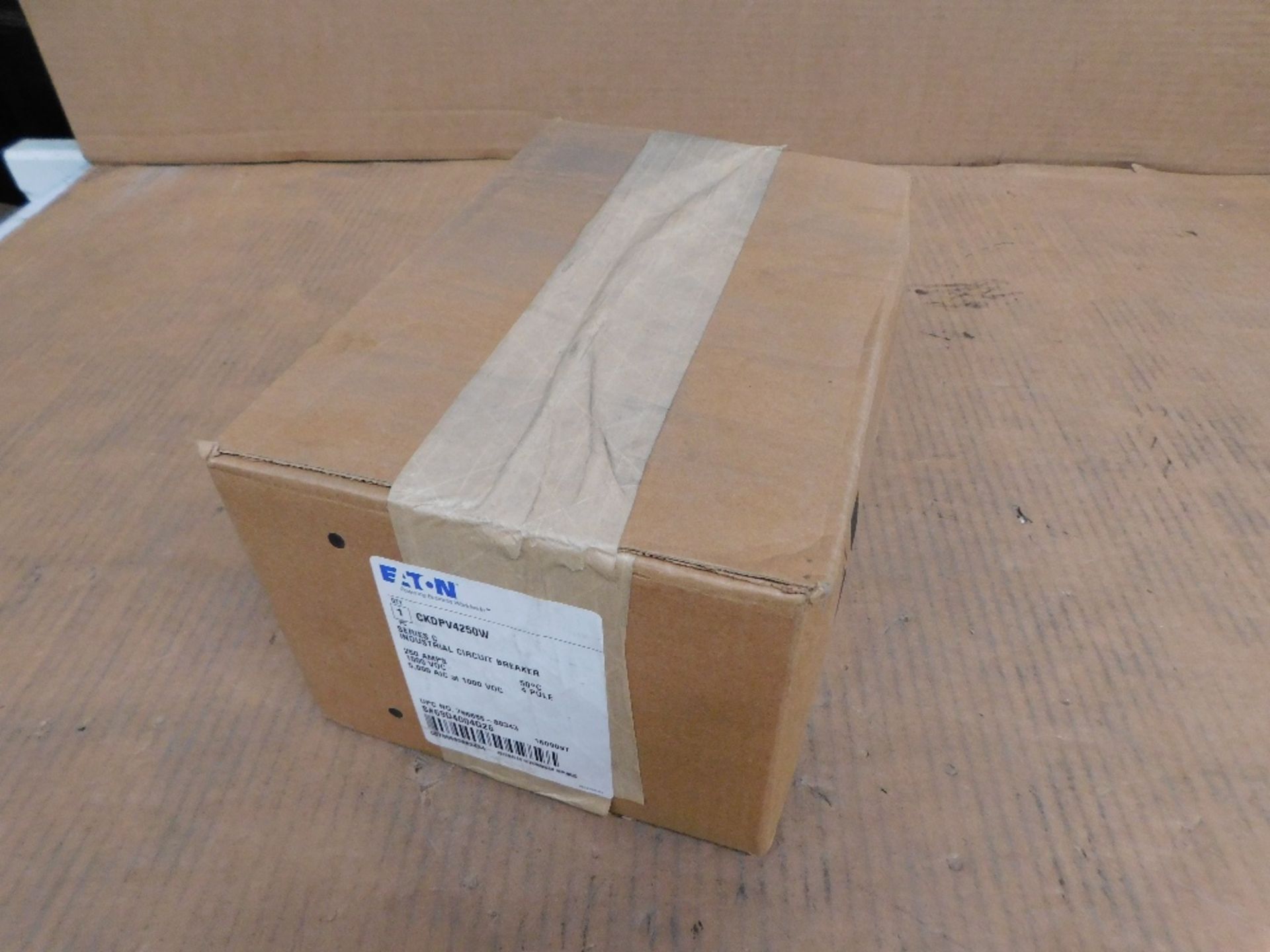 1x Eaton Unused Surplus CKDPV4250W Molded Case Breakers (MCCBs) K 4P 250A 1000V 50/60Hz 3Ph K Frame