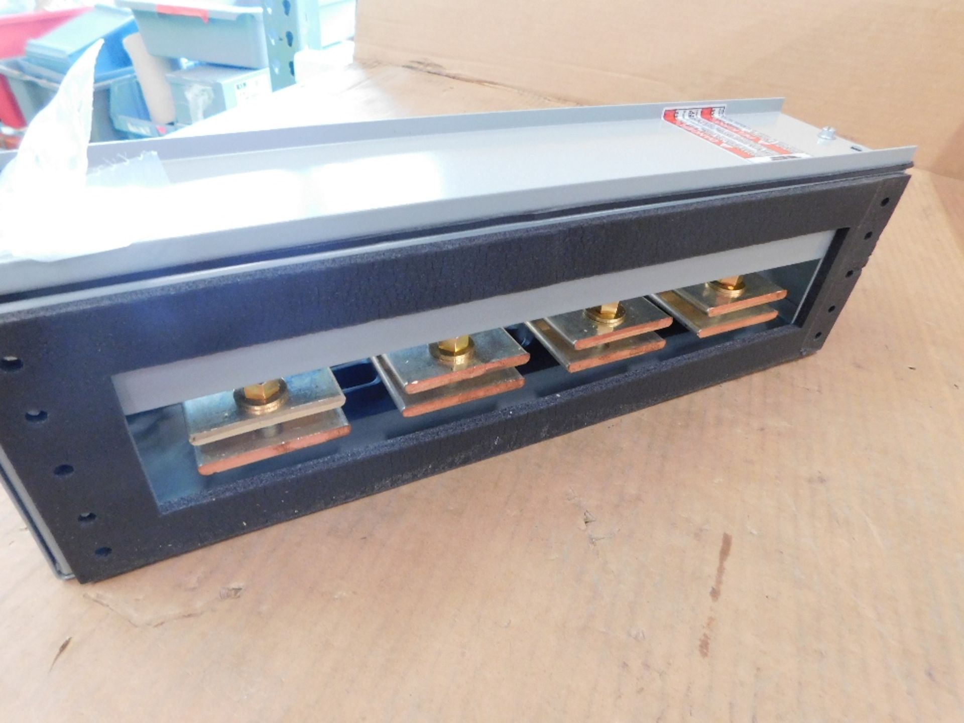 2x Unused Surplus Eaton 3MMBSK6 Bus Plugs and Busway Bussed Spacer EA