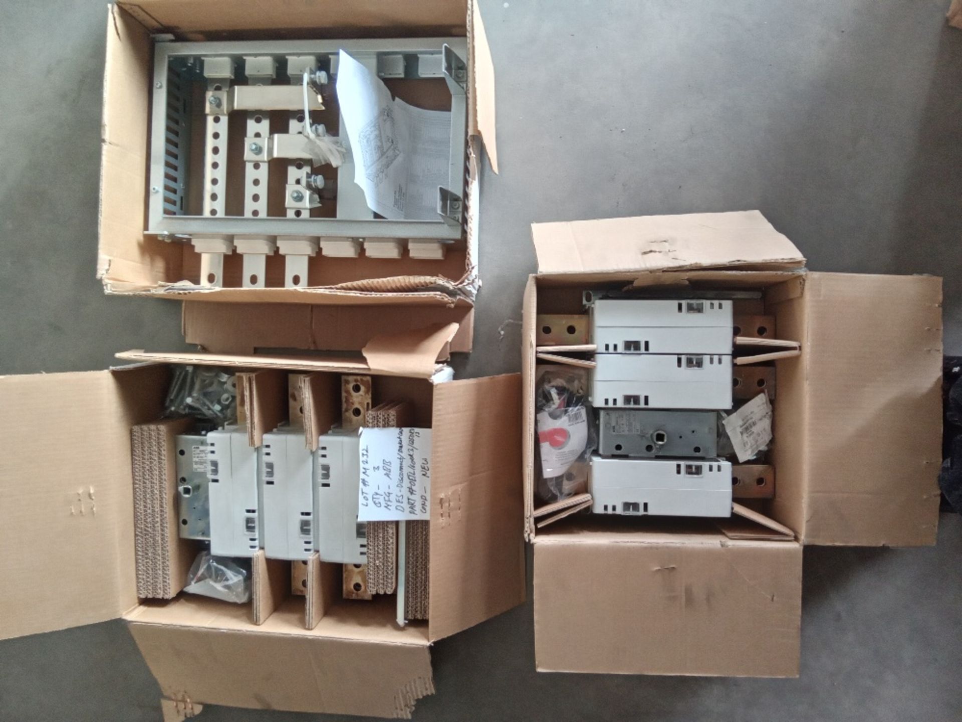 3x ABB DISCONNECT/BREAKER CASE