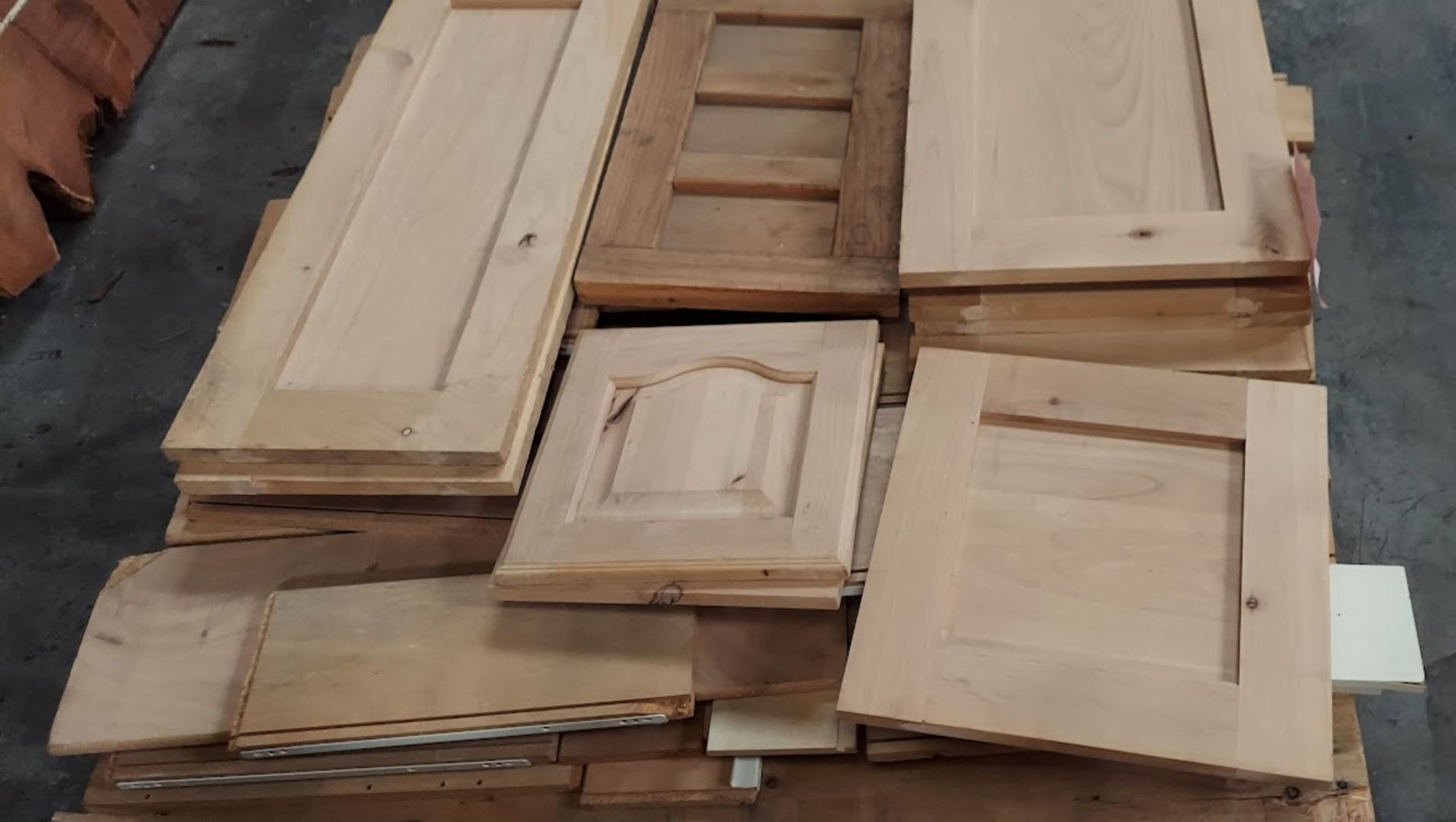 1 Lot of Misc Cabinet Door & Drawer Sides - Image 2 of 2