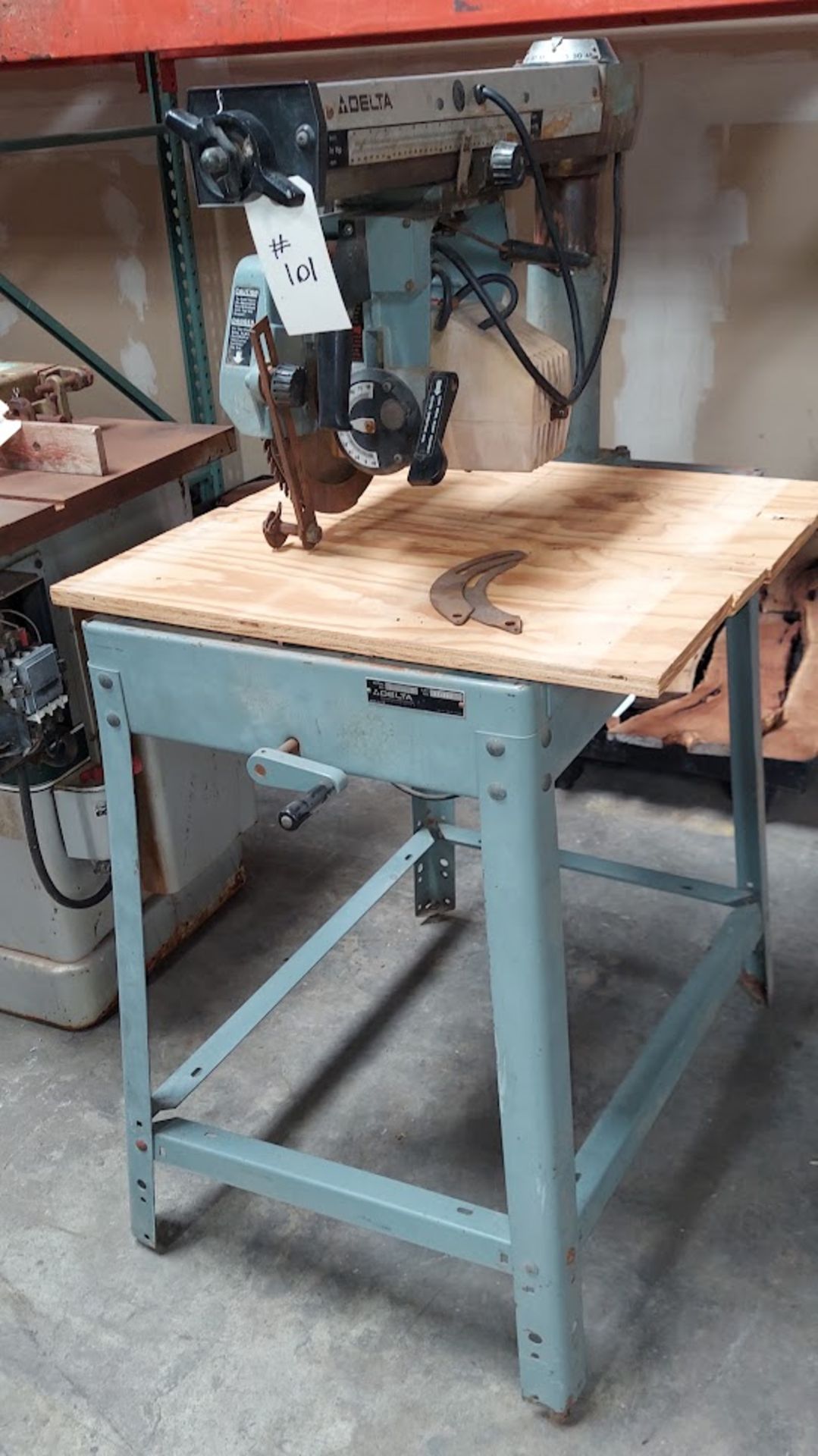 Delta 10" Radial Arm Saw, Model #33-990, 120 volt ph Motor