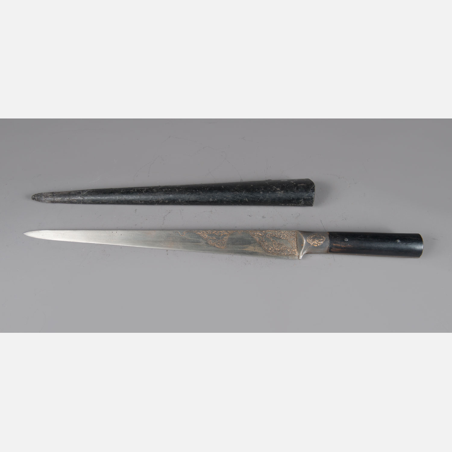 Oriental dagger
