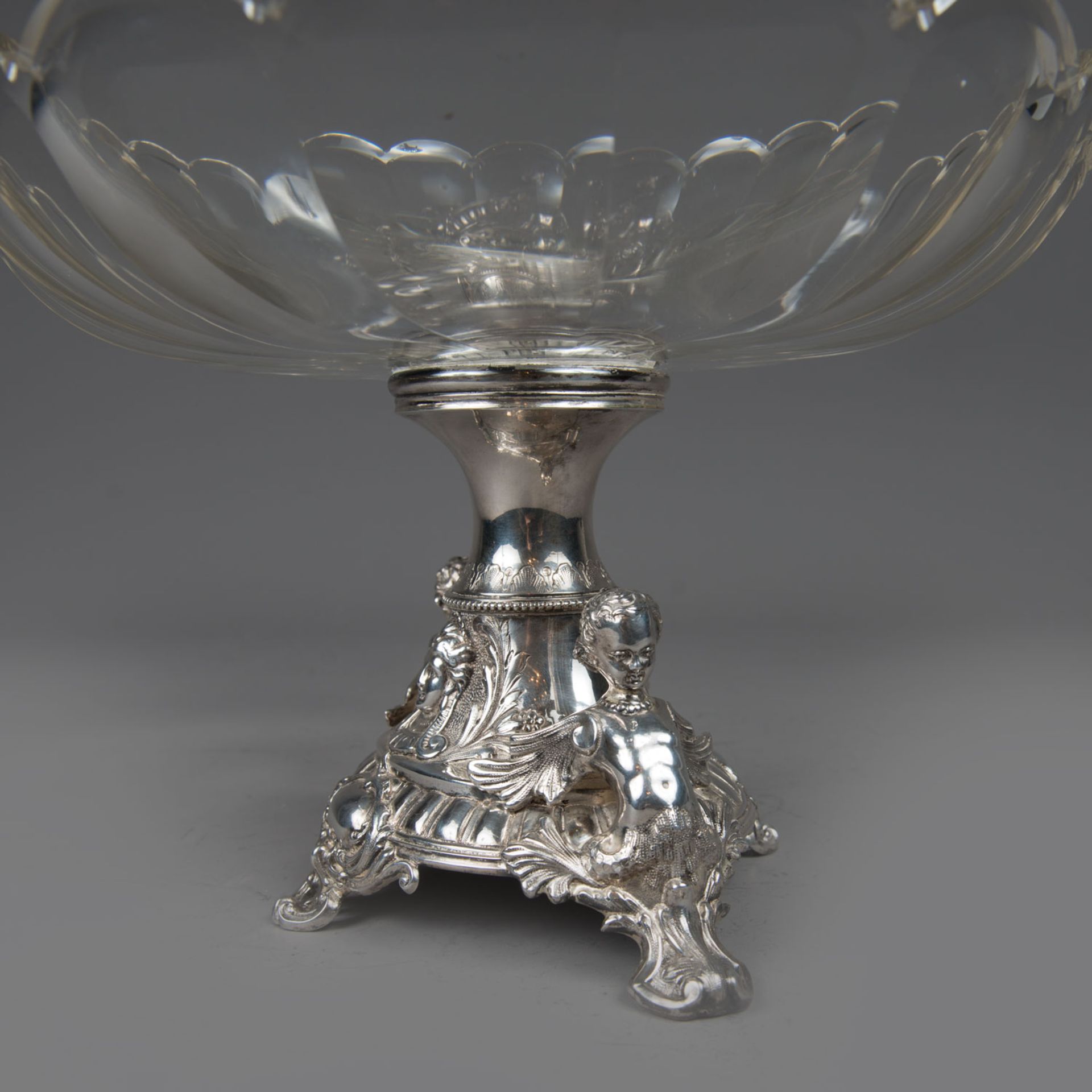 Silver Centre Piece - Image 2 of 3