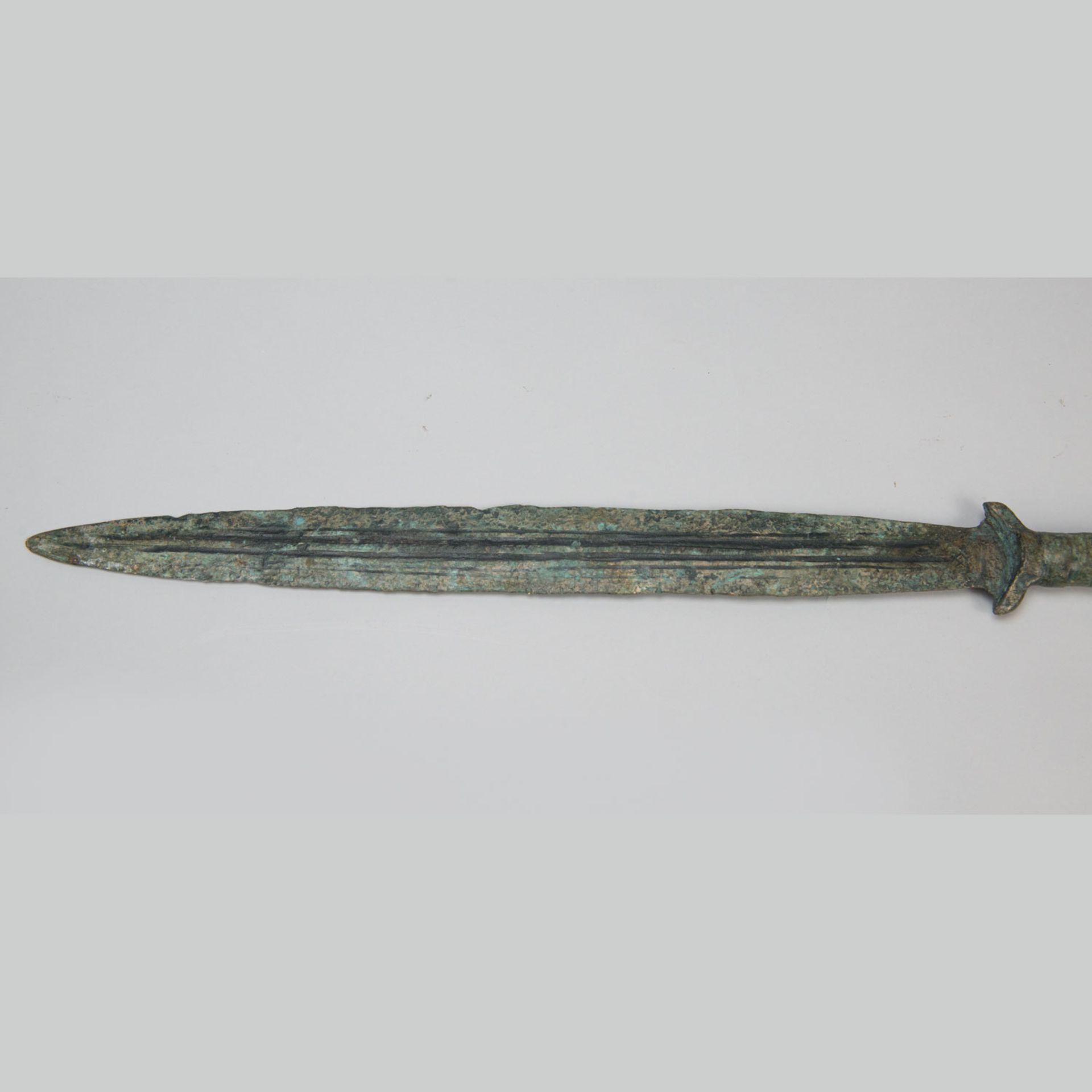Archaic bronze sword - Image 3 of 3