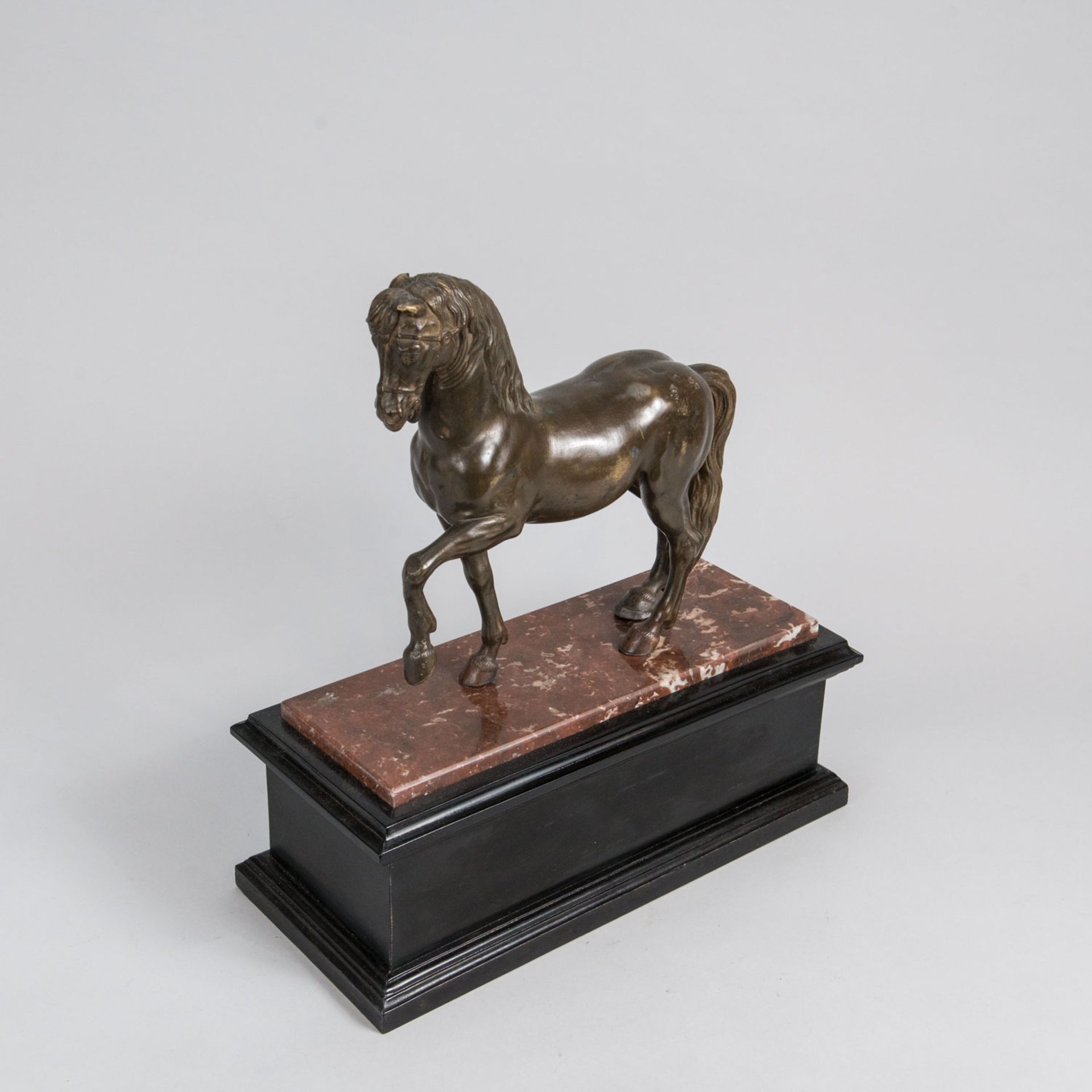 Bronze statue of horse - Image 3 of 3