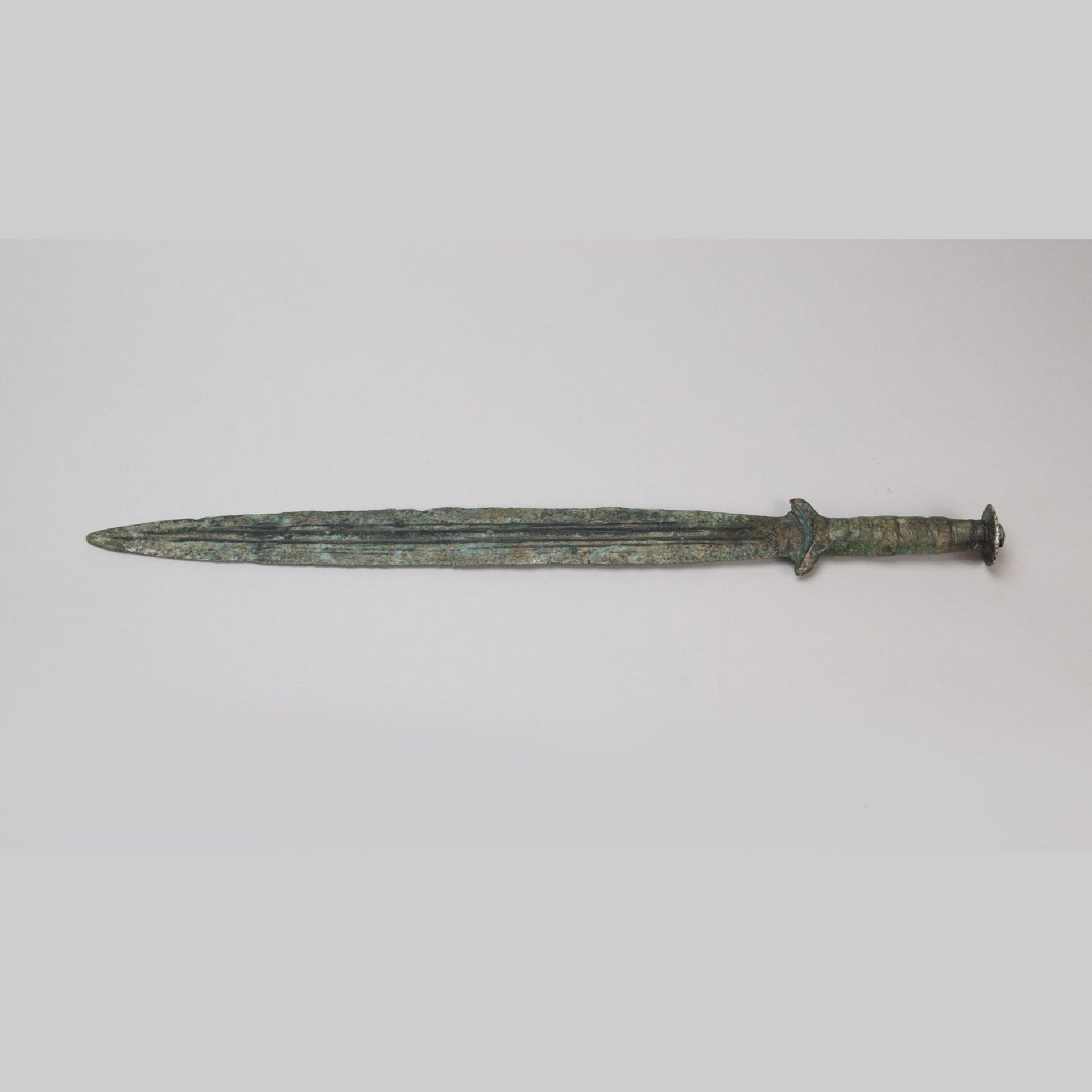 Archaic bronze sword