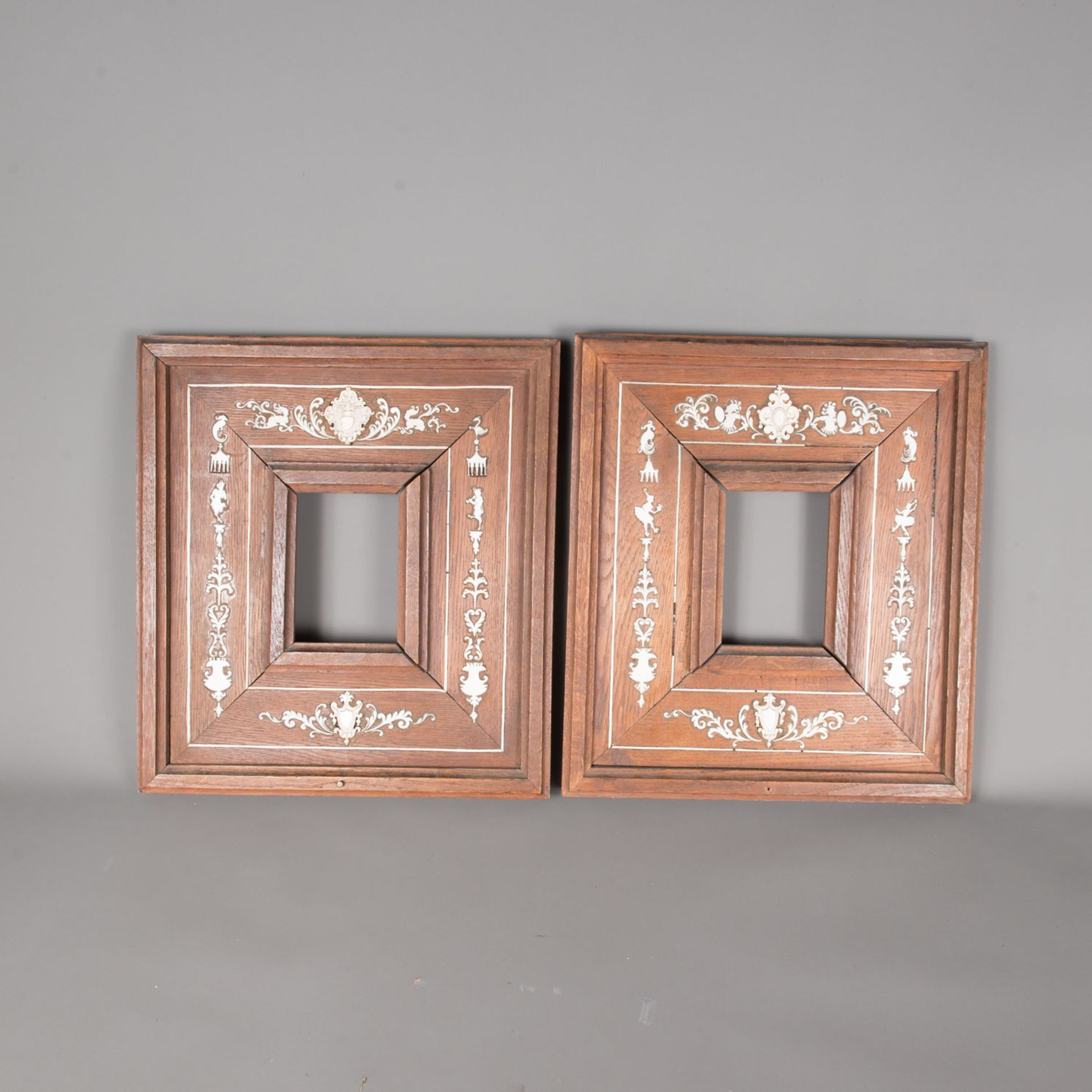 Pair of Silveresian frames