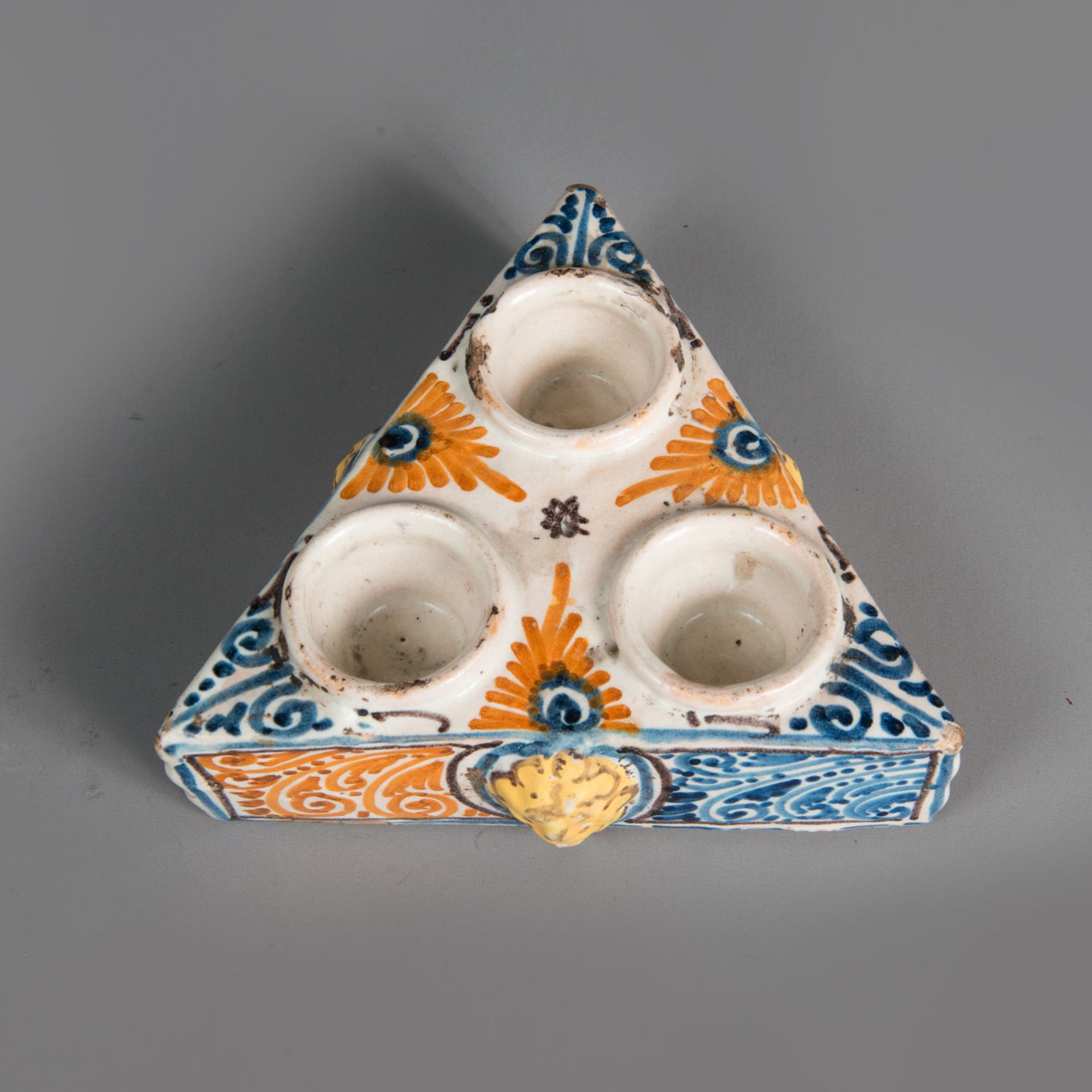 Spanish ceramic inkwell - Image 2 of 3