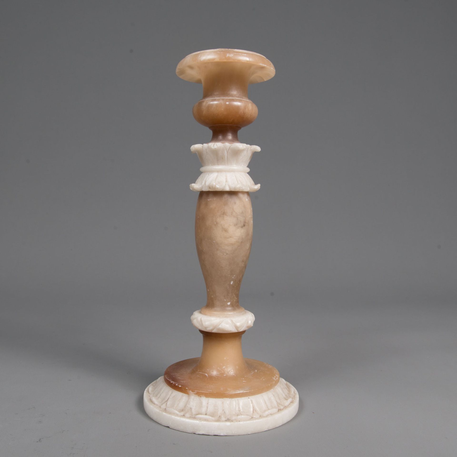 Pair of Alabaster candle sticks - Image 2 of 3