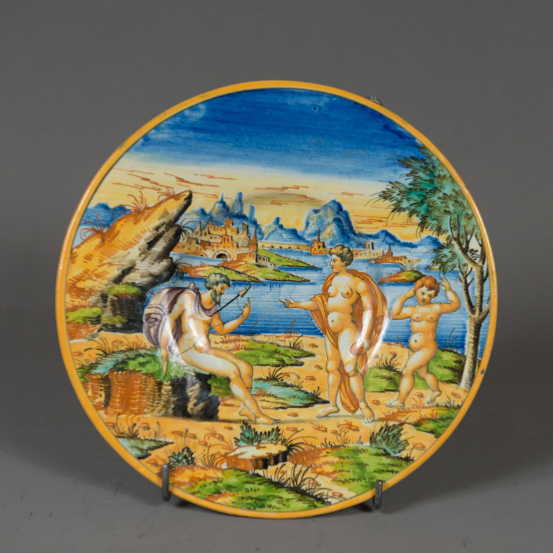 Urbino ceramic dish