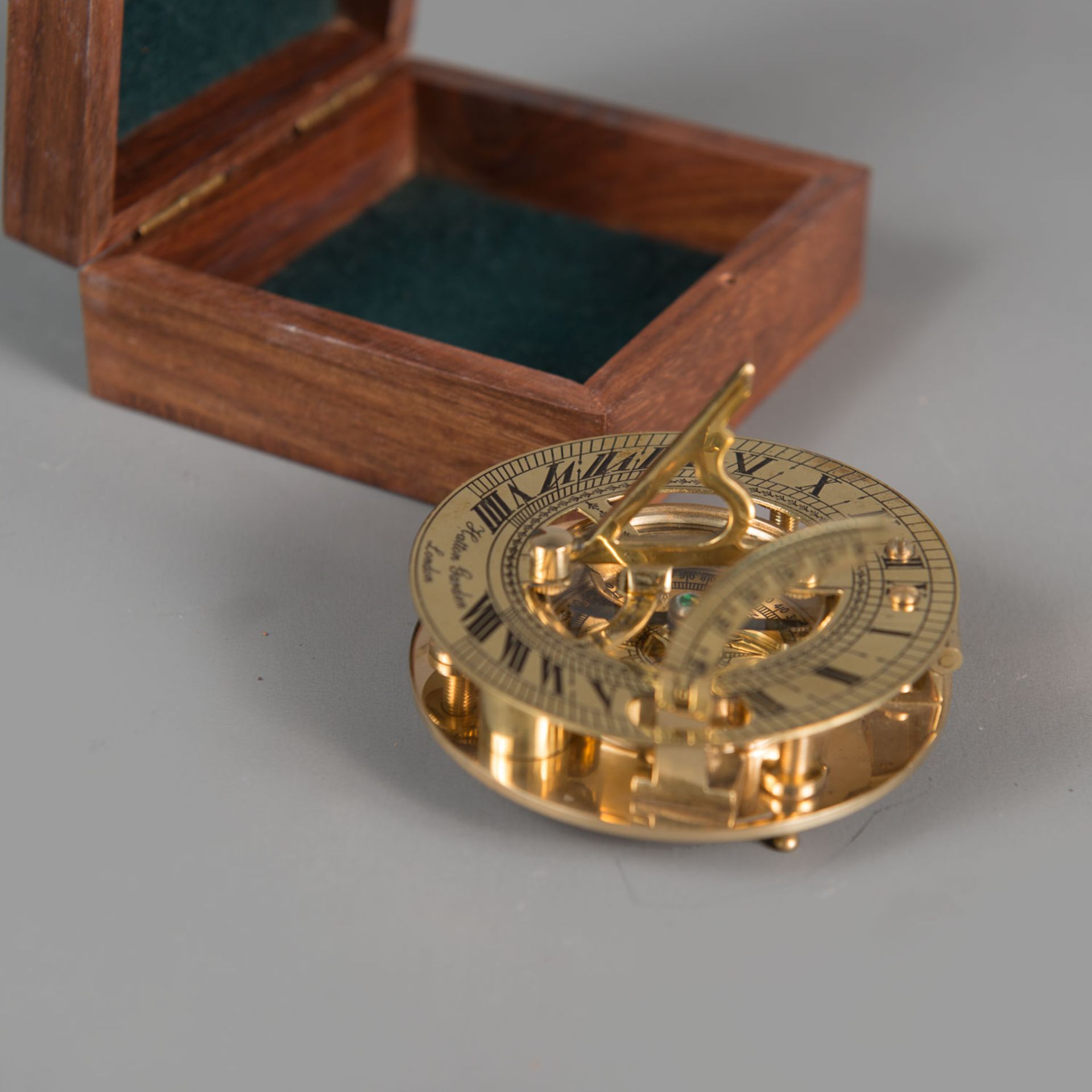 Hatton Garden Compass - Image 3 of 3