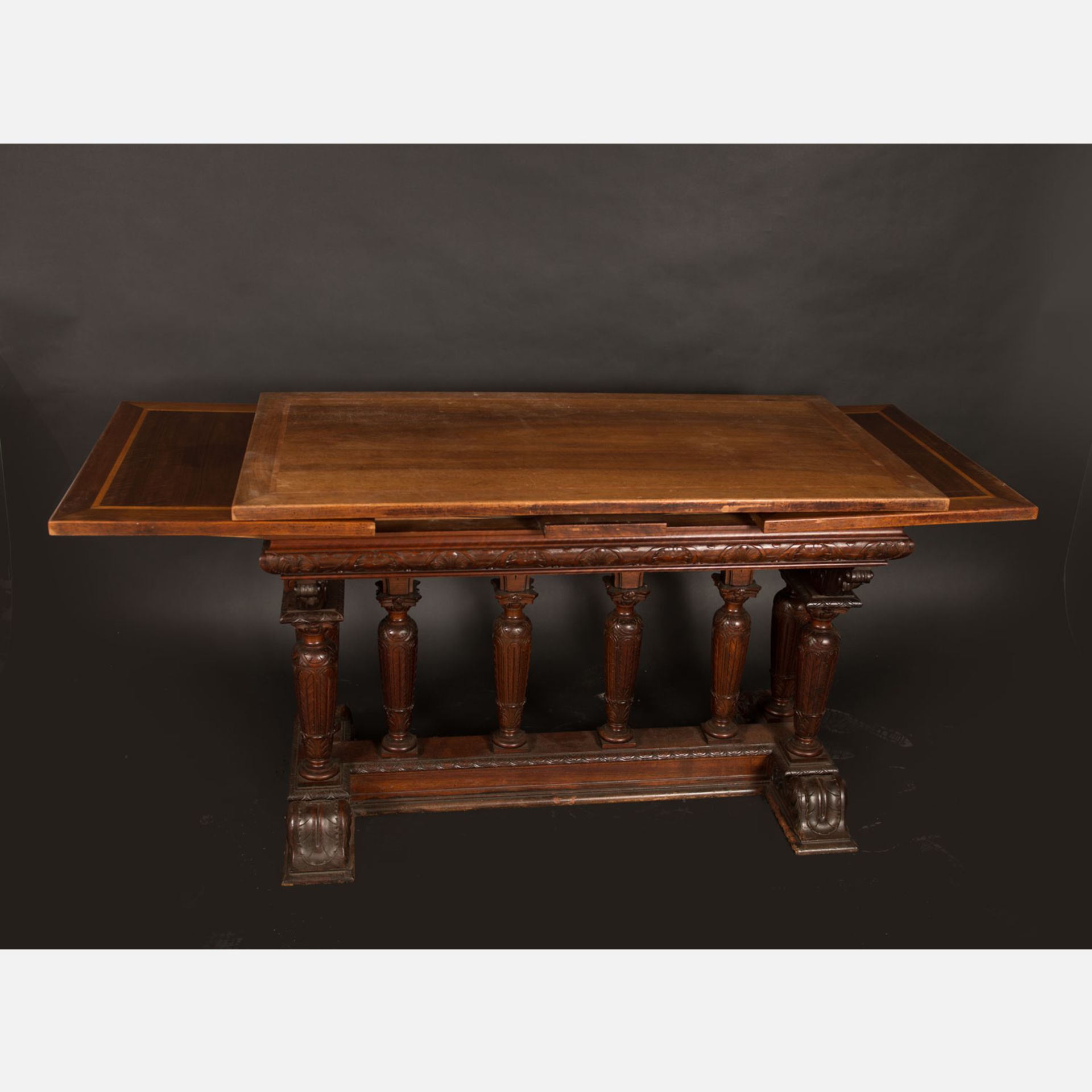 Expanable hall table in Renaissance manner - Image 3 of 3