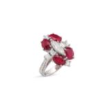 BAGUE EN OR 14KT, RUBIS ET DIAMANTS