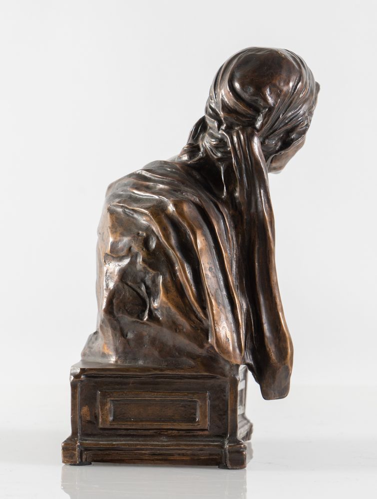 VINCENZO GEMITO (Napoli 1852 - 1929) "Sibilla". Scultura in bronzo a cera persa. Cm 31x23x16. Opera - Image 5 of 5