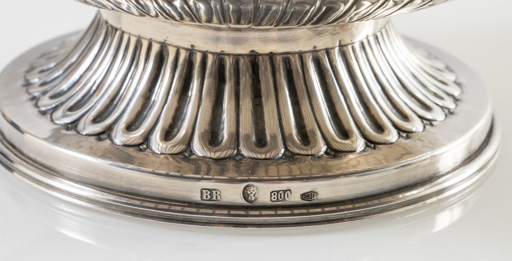 BRANDIMARTE, Firenze, XX secolo. Coppa in argento 800. Cm 12x diametro20,5. Sul bordo inferiore reca - Image 3 of 3