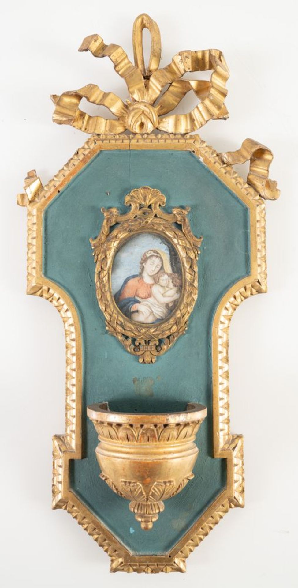 Acquasantiera in legno intagliato e dorato, di gusto neoclassico. Emilia, prima metÃ  del XIX secolo