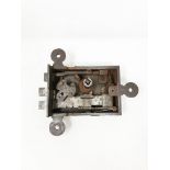 Lock with forked deadbolt, latch and top and bottom bolt control. 17,1 x 19,7 cmPart of the