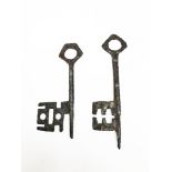 Two gothic keys14, 1 - 17 cm.Part of the chapter "From the Time of the Cathedrals".