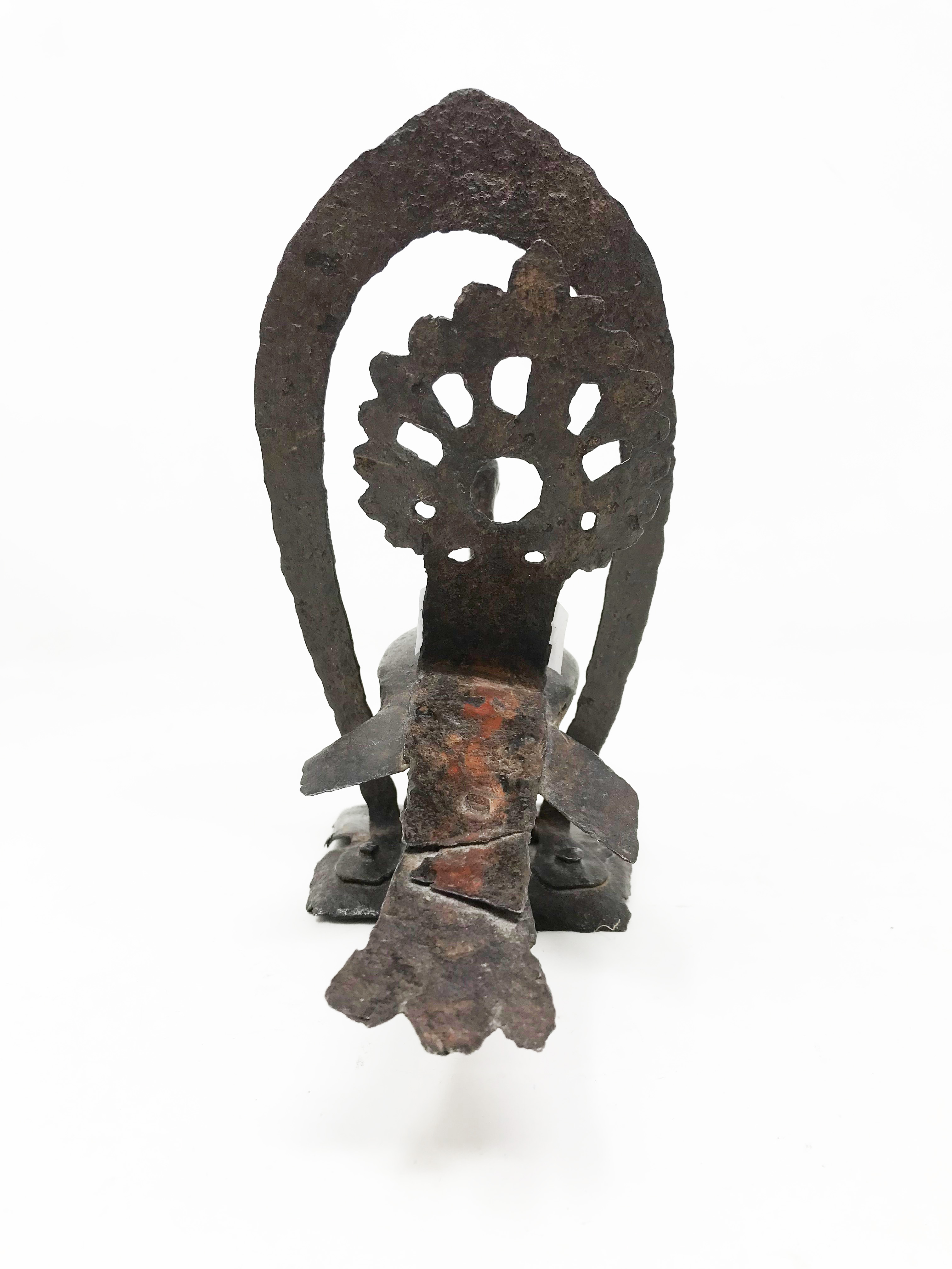 Wrought iron peacock, North India. 9, 11 x 19, 9 x 18 cm Part of the chapter "More iron" - Image 2 of 3