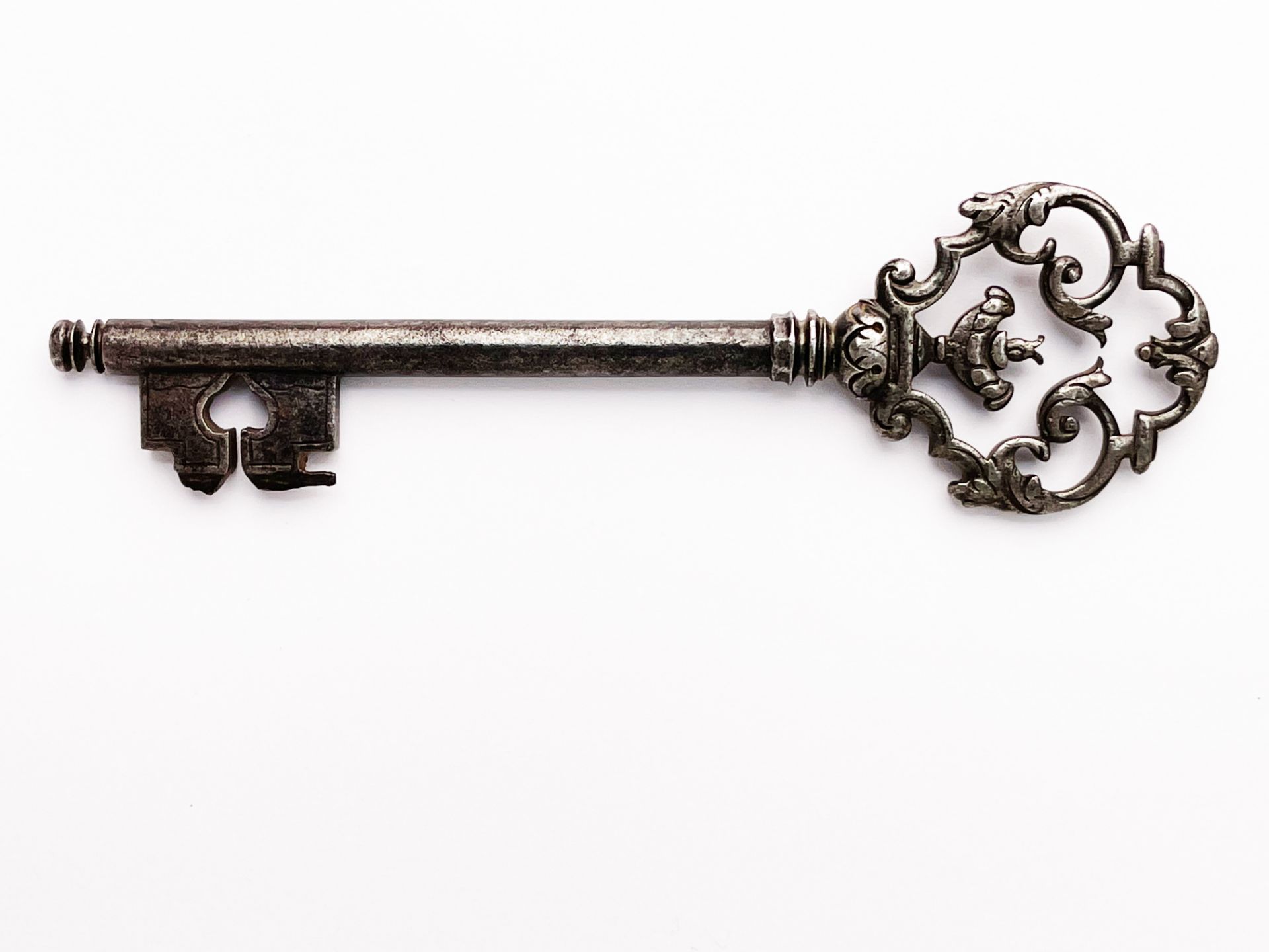 Regency period furniture key12, 16 cm. Provenance: Collection Madame B. - Vte Fraysse of 4 June 2020