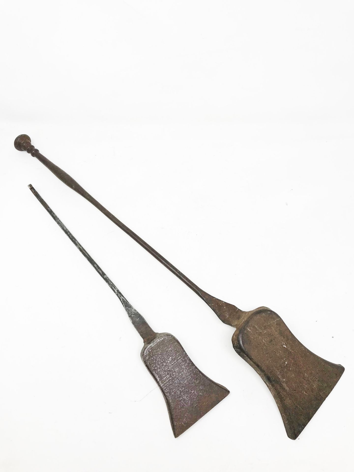 Two ember shovels58 and 41 cm