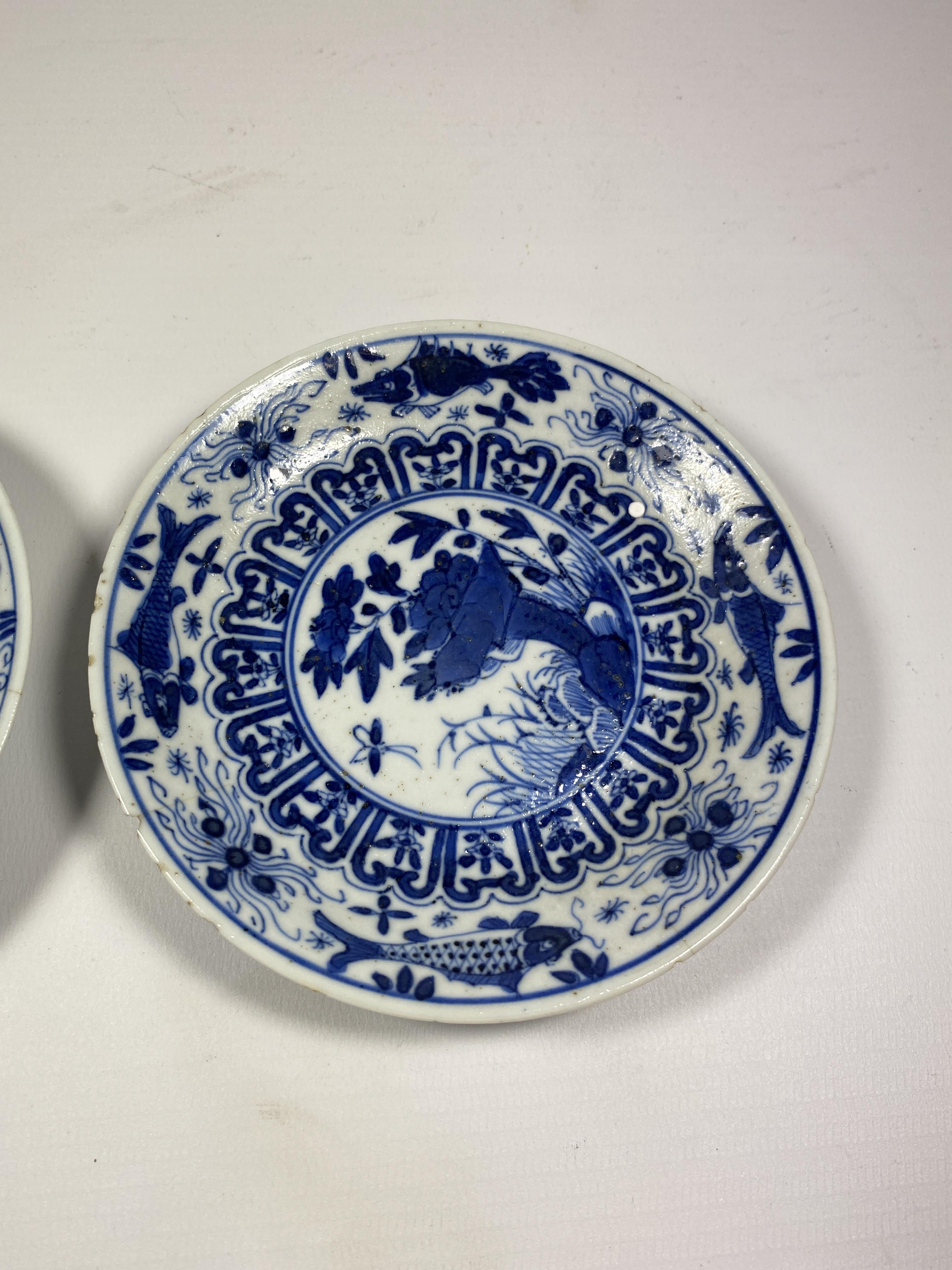 A PAIR OF EARLY 18TH CENTURY, POSSIBLY KANGXI PERIOD (1661-1722), CHINESE PORCELAIN BLUE & WHITE - Image 3 of 5