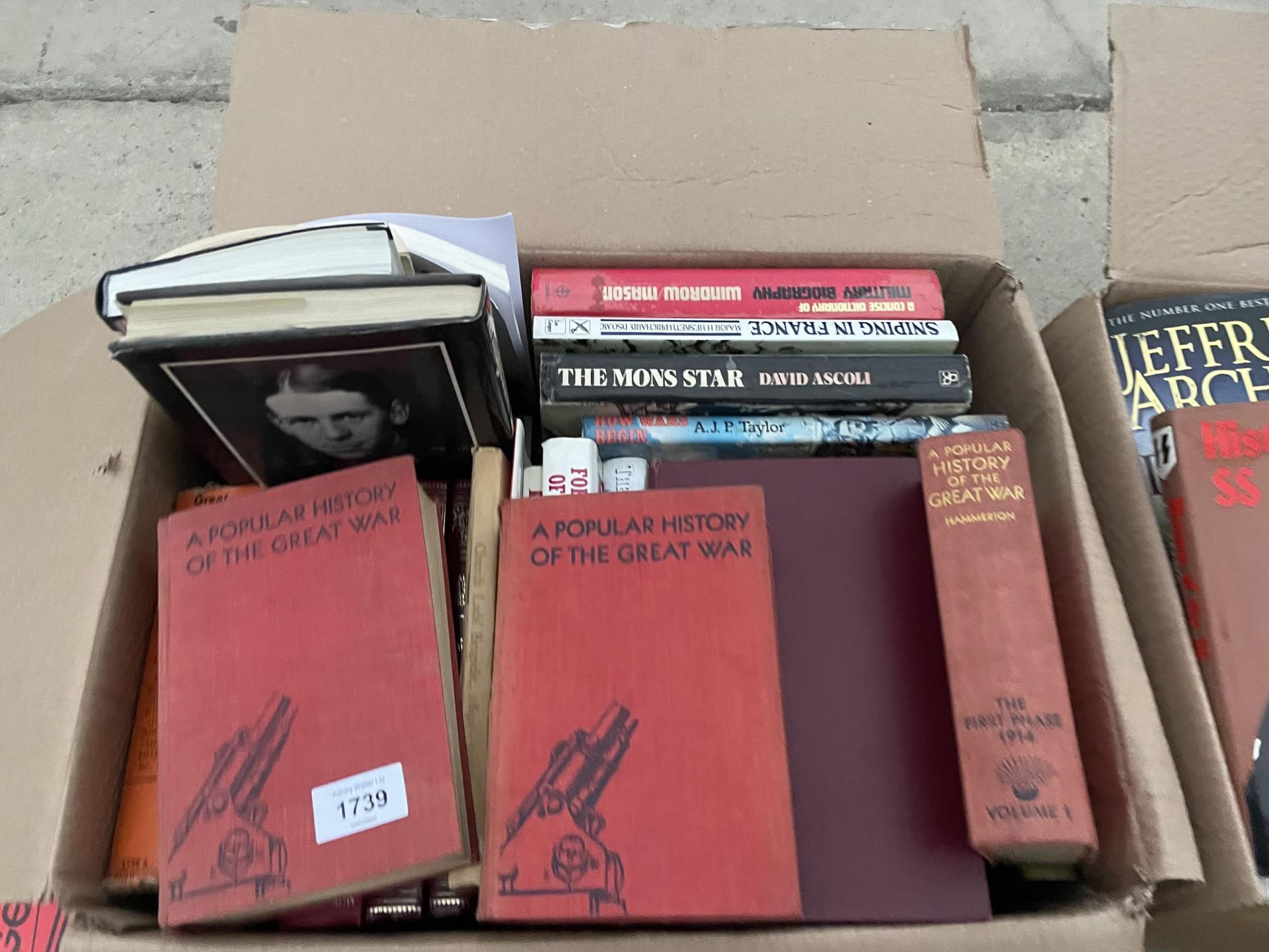 A LARGE QUANTITY OF MILITARY RELATED BOOKS - Image 2 of 3