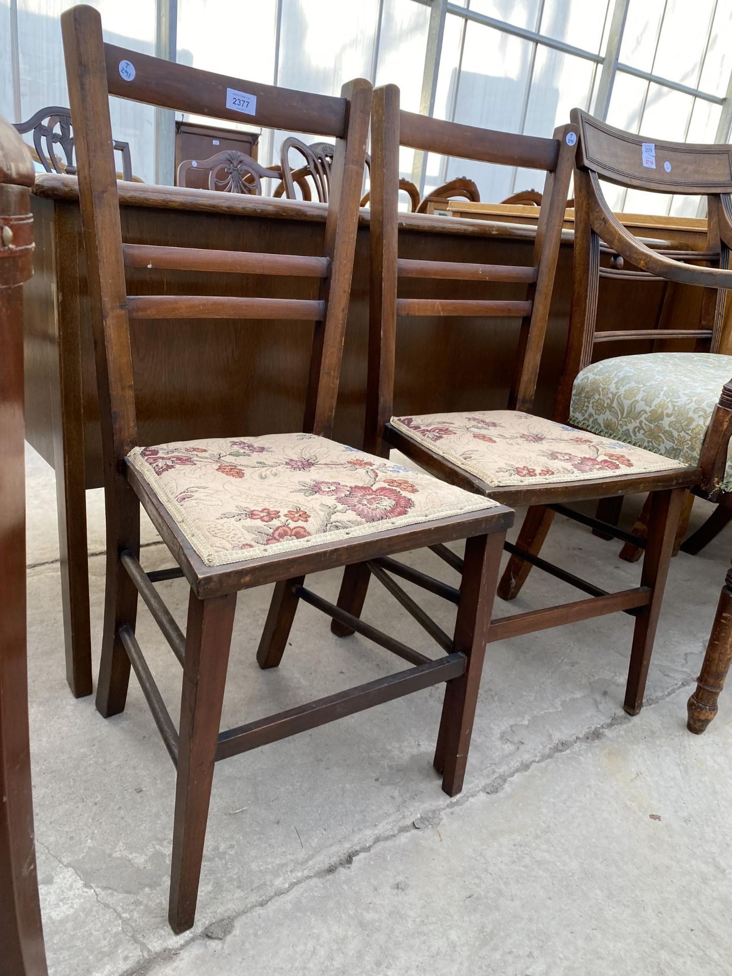 A PAIR OF EDWARDIAN BEDROOM CHAIRS - Image 2 of 3