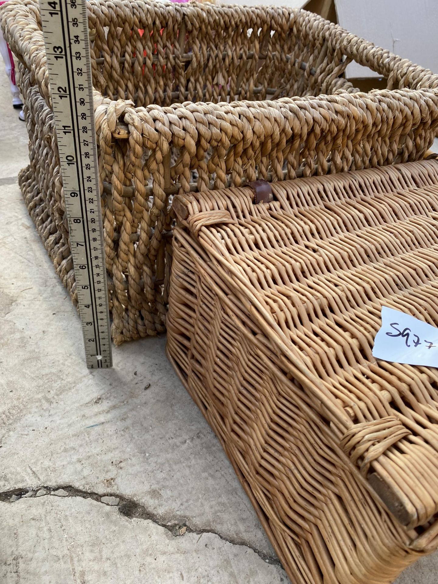 A WICKER PICNIC BASKET AND A FURTHER WICKER EFFECT LOG BASKET - Image 5 of 5
