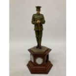 A DANBURY MINT FIGURE OF A WORLD WAR 1 SOLDIER 'WE WILL REMEMBER THEM' HEIGHT 31CM