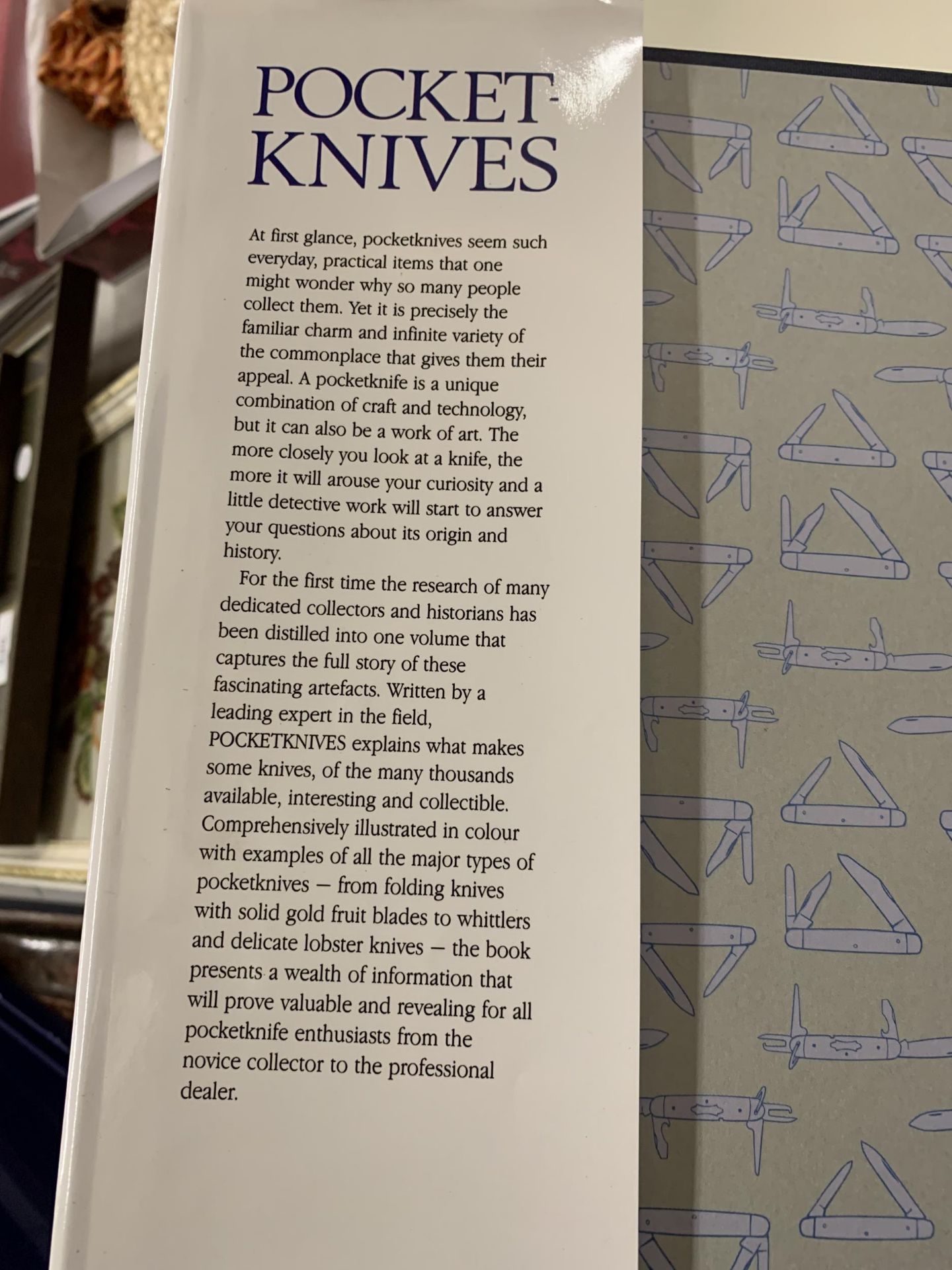 FOUR BOOKS ON POCKET KNIVES AND PENKNIVES - Image 2 of 3
