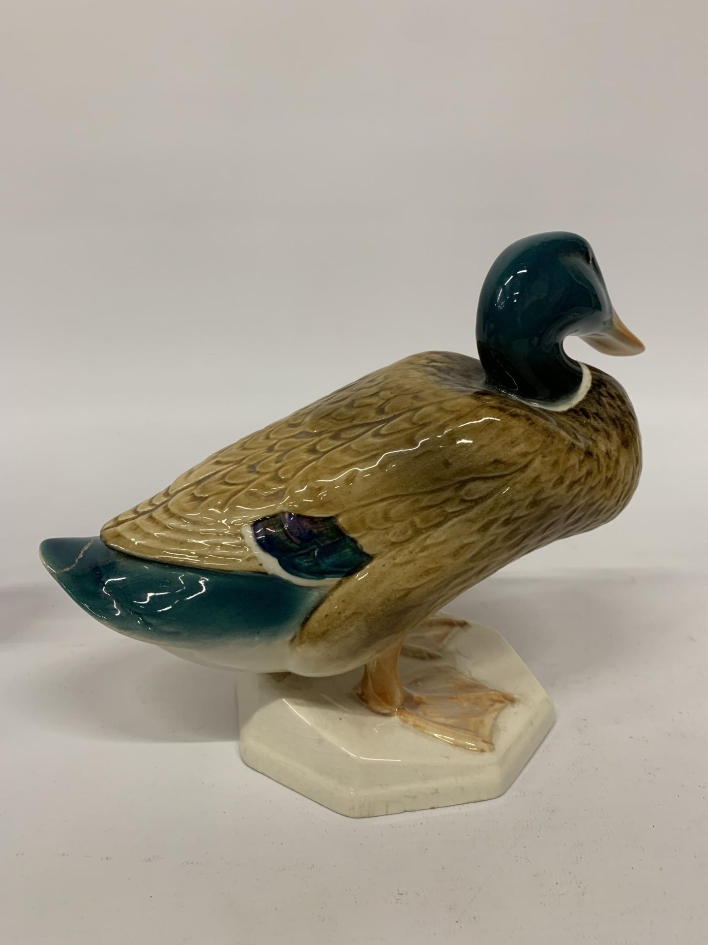 A LARGE BESWICK DRAKE NUMBER 817 - A/F TO TAIL - Bild 3 aus 5