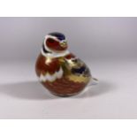 A ROYAL CROWN DERBY CHAFFINCH PAPERWEIGHT, GOLD STOPPER