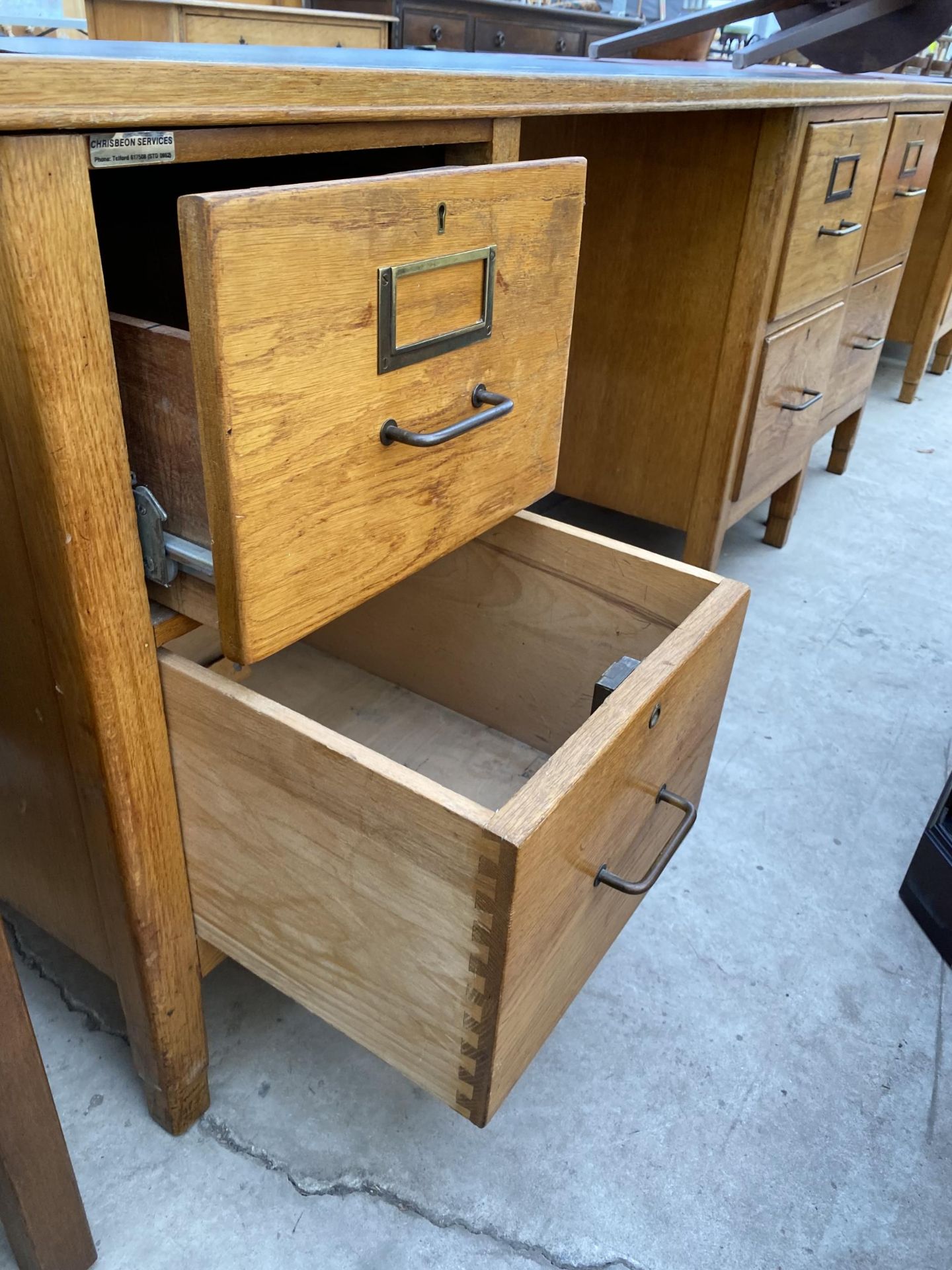 AN OAK TWIN PEDESTAL DESK WITH INSET LEATHERETTE TOP, 60X36" - Image 4 of 5