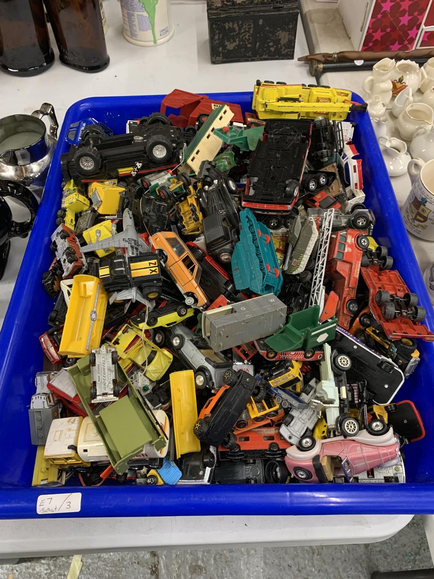A VERY LARGE BOX OF ASSORTED CORGI, TRIANG AND DINKY TOYS - 1970'S TO 1990'S