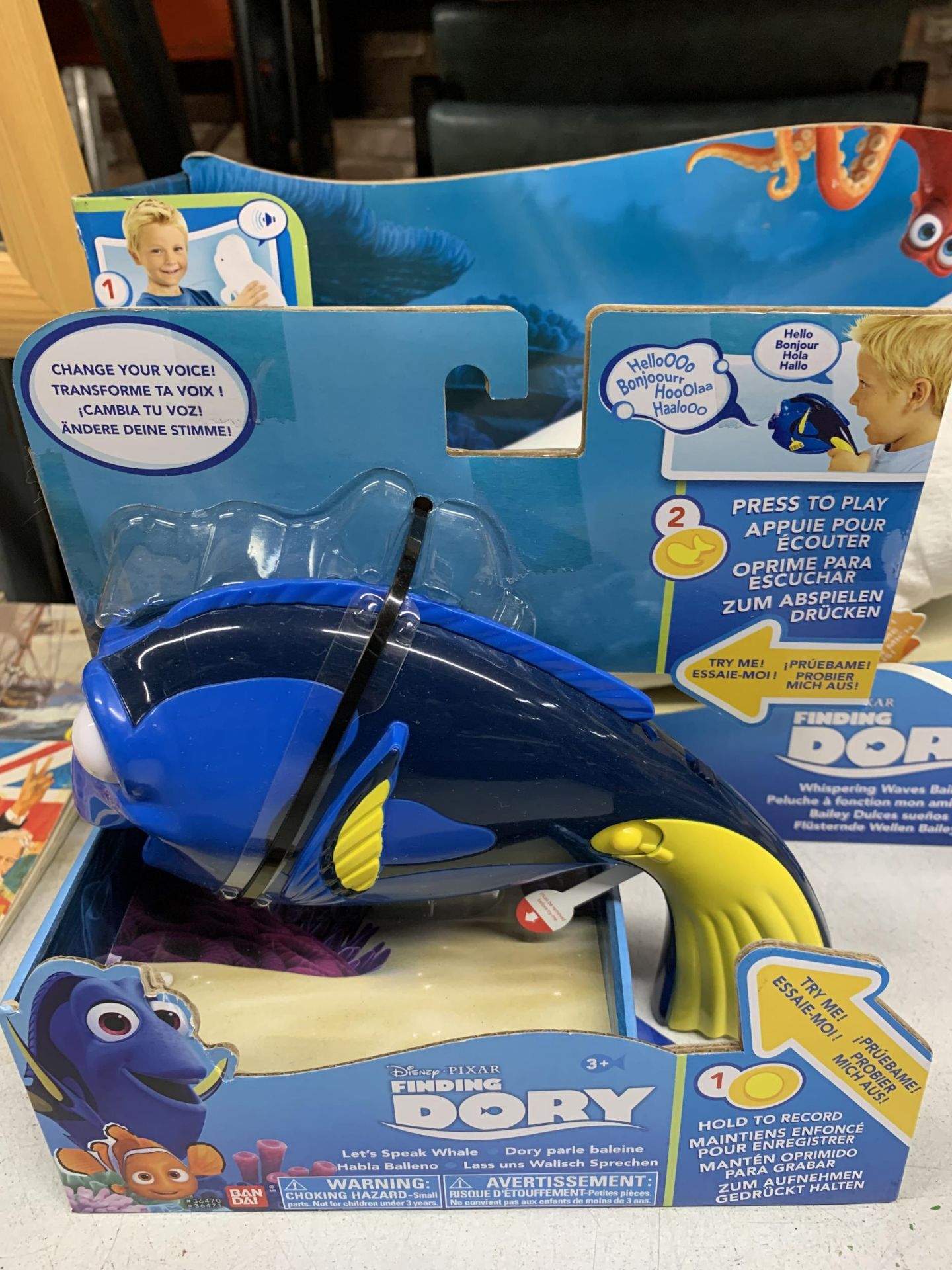 THREE NEW AND BOXED 'FINDING DORY' DISNEY FISH - Image 3 of 3