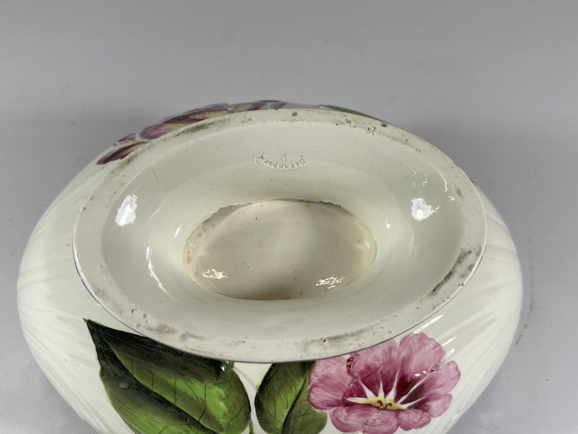 A DAVENPORT POTTERY LEAF DESIGN LIDDED TUREEN, 18 X 20CM - Image 3 of 3