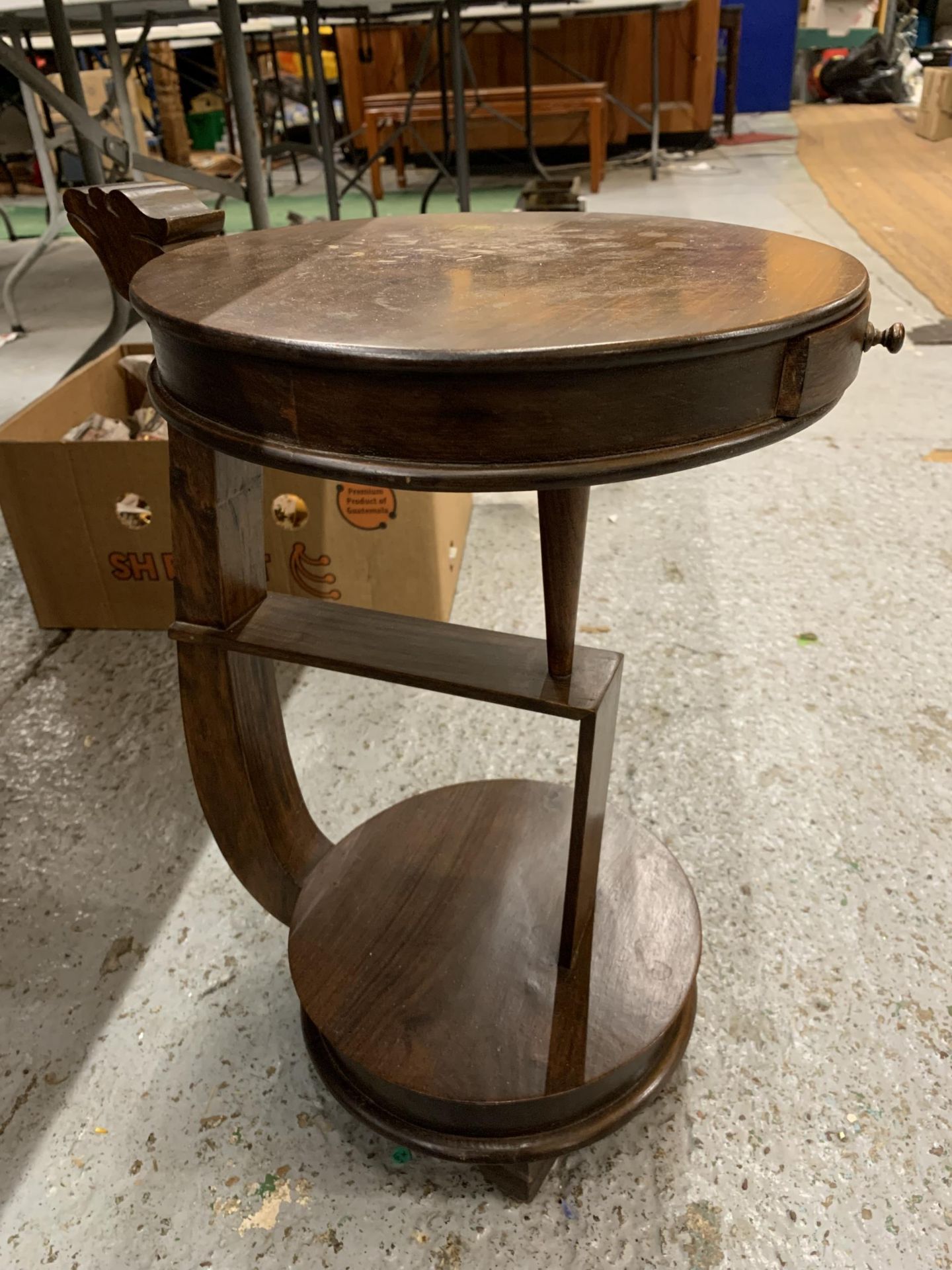AN ART DECO MAHOGANY CIRCULAR TABLE WITH DRAWER HEIGHT 49.5CM