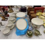 AMIXED LOT TO INCLUDE THREE HORNSEA POTTERY STORAGE JARS, BRIDGWOOD SAMPSONITE PLATES AND SOUP