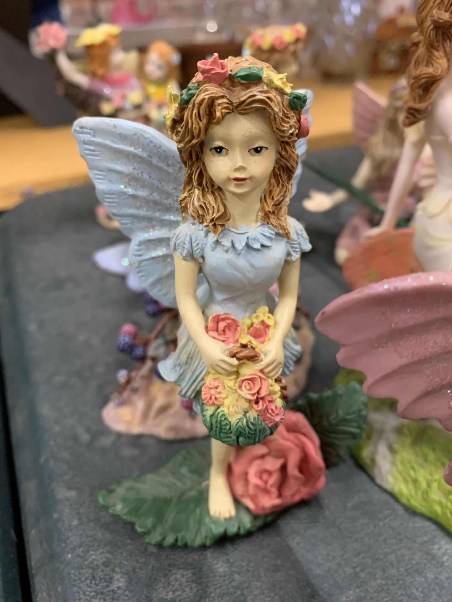 A LARGE COLLECTION OF CERAMIC AND RESIN FAIRY FIGURES, ETC - Image 3 of 6