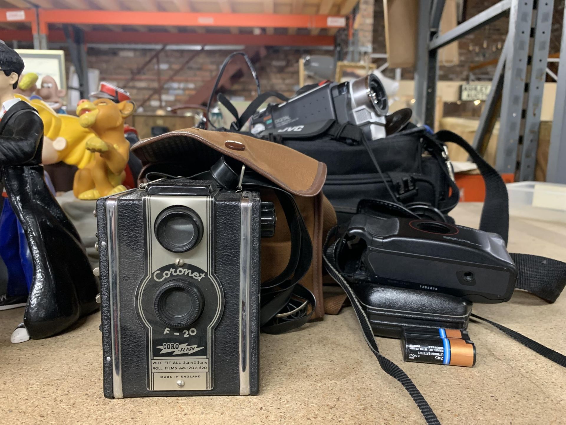 A VINTAGE CORONET F-20 CAMERA IN CASE, CANON MULTI TELE IN CASE AND A JVC DIGITAL VIDEO CAMERA IN