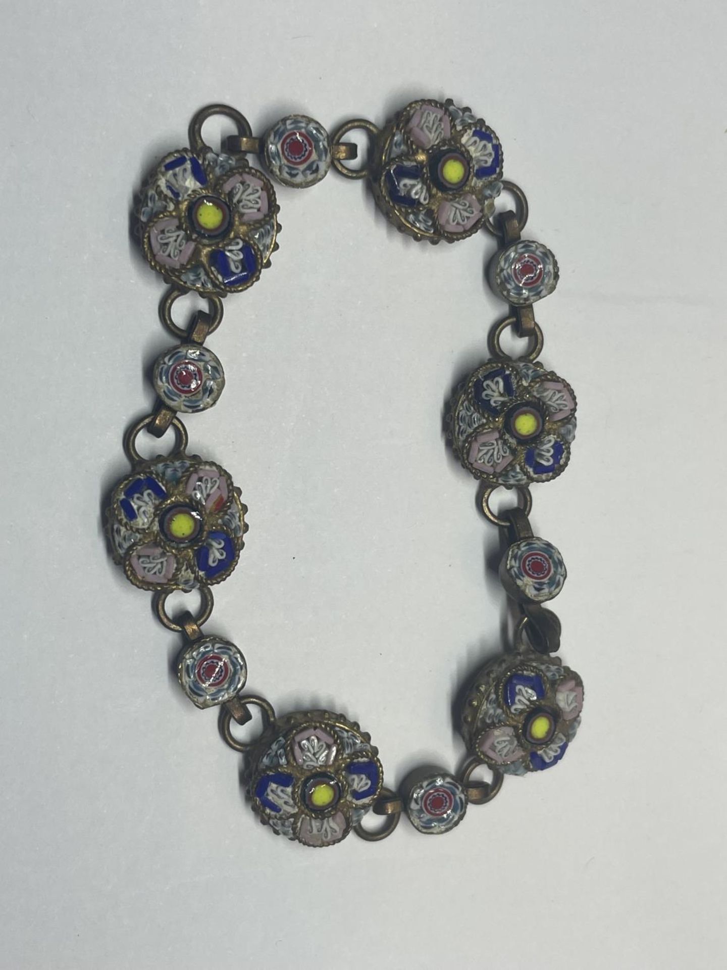 A VINTAGE MICRO MOSAIC NECKLACE AND BRACELET - Image 4 of 4