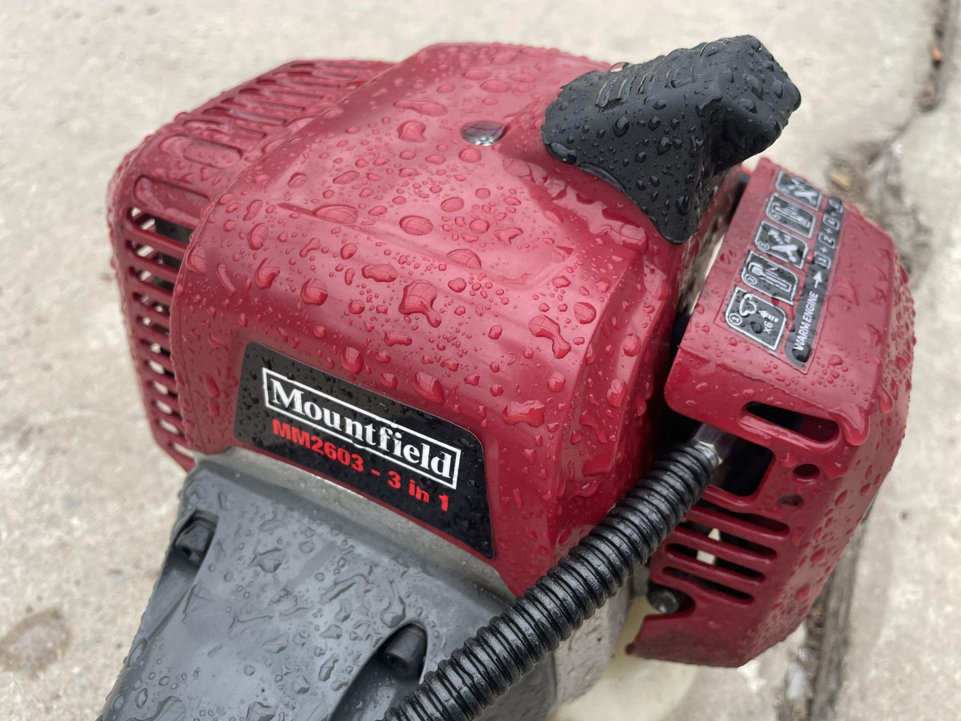 A MOUNTFIELD MM2603 PETROL STRIMMER - Image 3 of 3