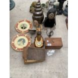 AN ASSORTMENT OF ITEMS TO INCLUDE A HORSE HEAD BAROMETER, PLATES AND ANIMAL FIGURES ETC