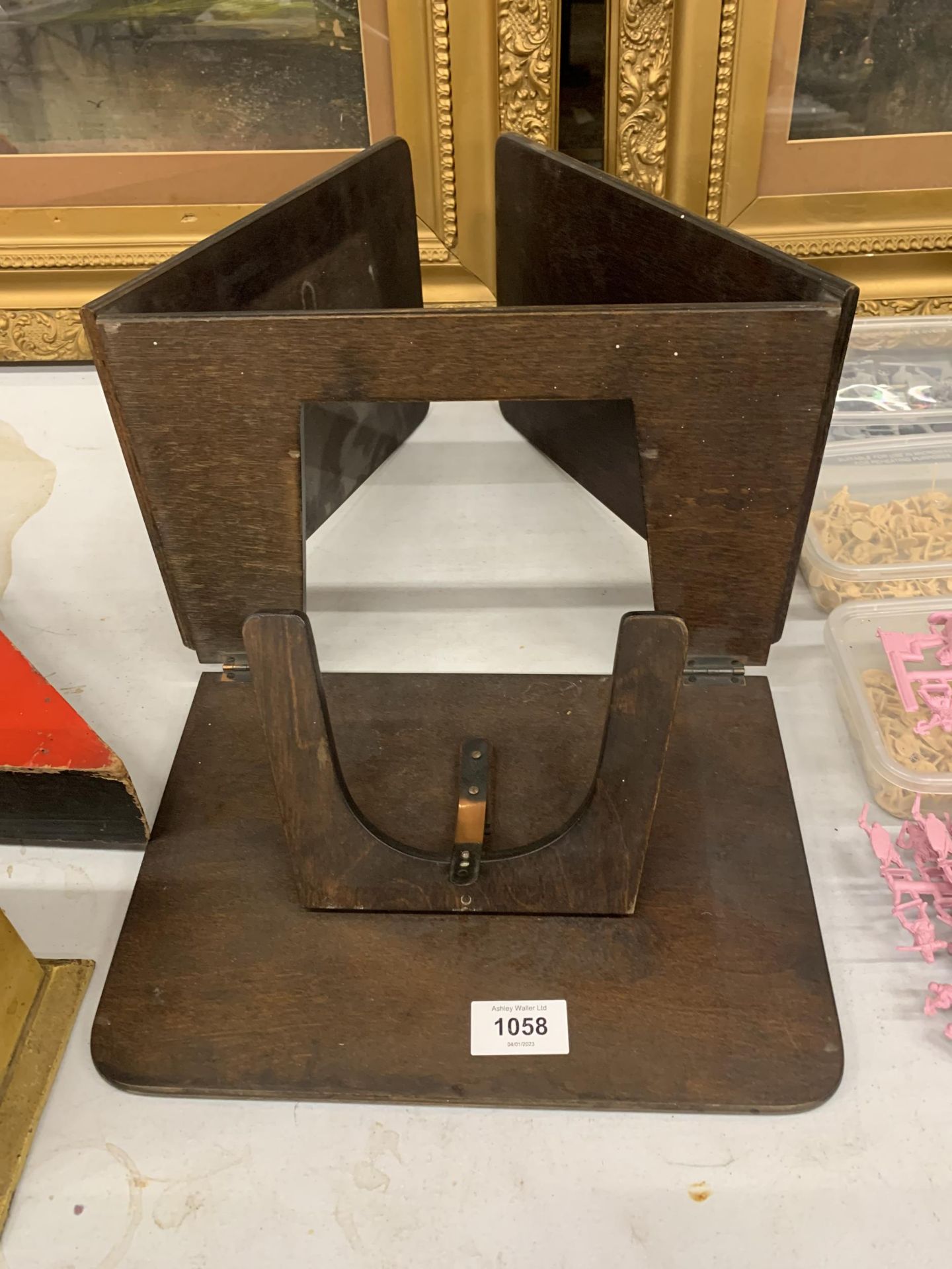 A VINTAGE MAHOGANY SLIDE VIEWER STAND