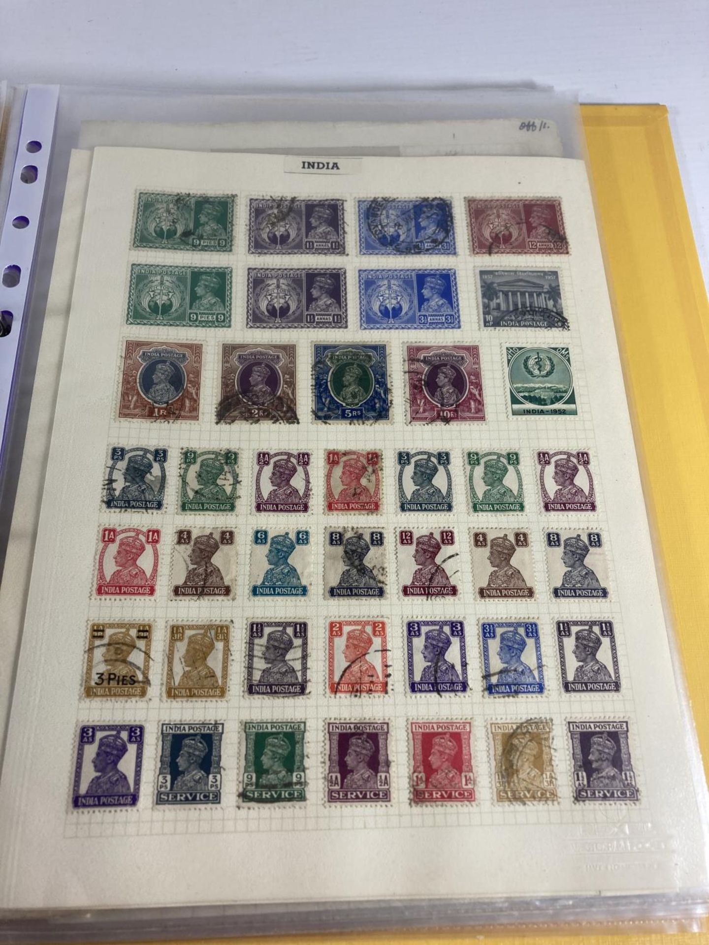 AN ALBUM OF VICTORIAN & LATER INDIAN STAMPS - Image 4 of 7