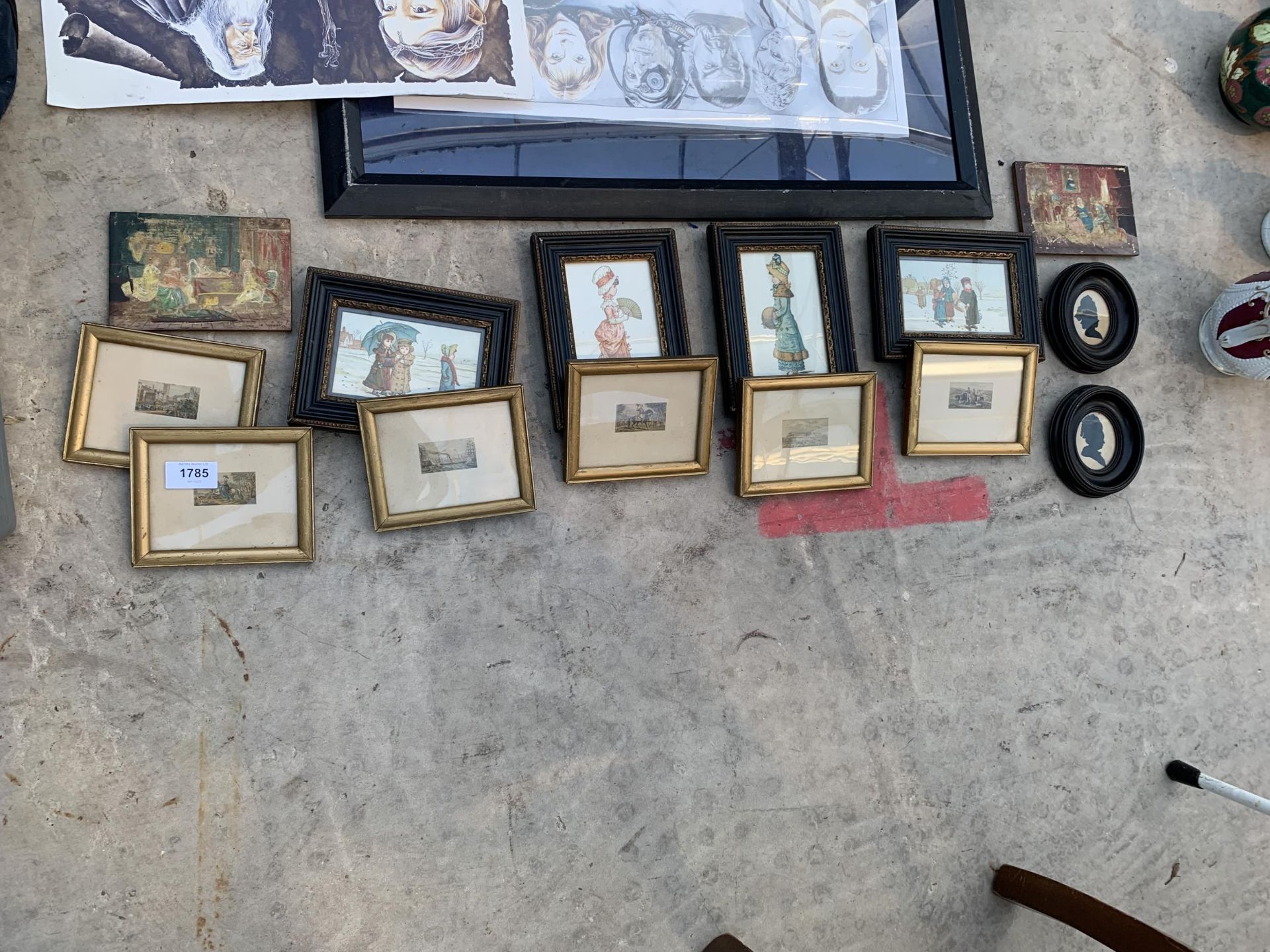 AN ASSORTMENT OF MINITURE FRAMED PRINTS