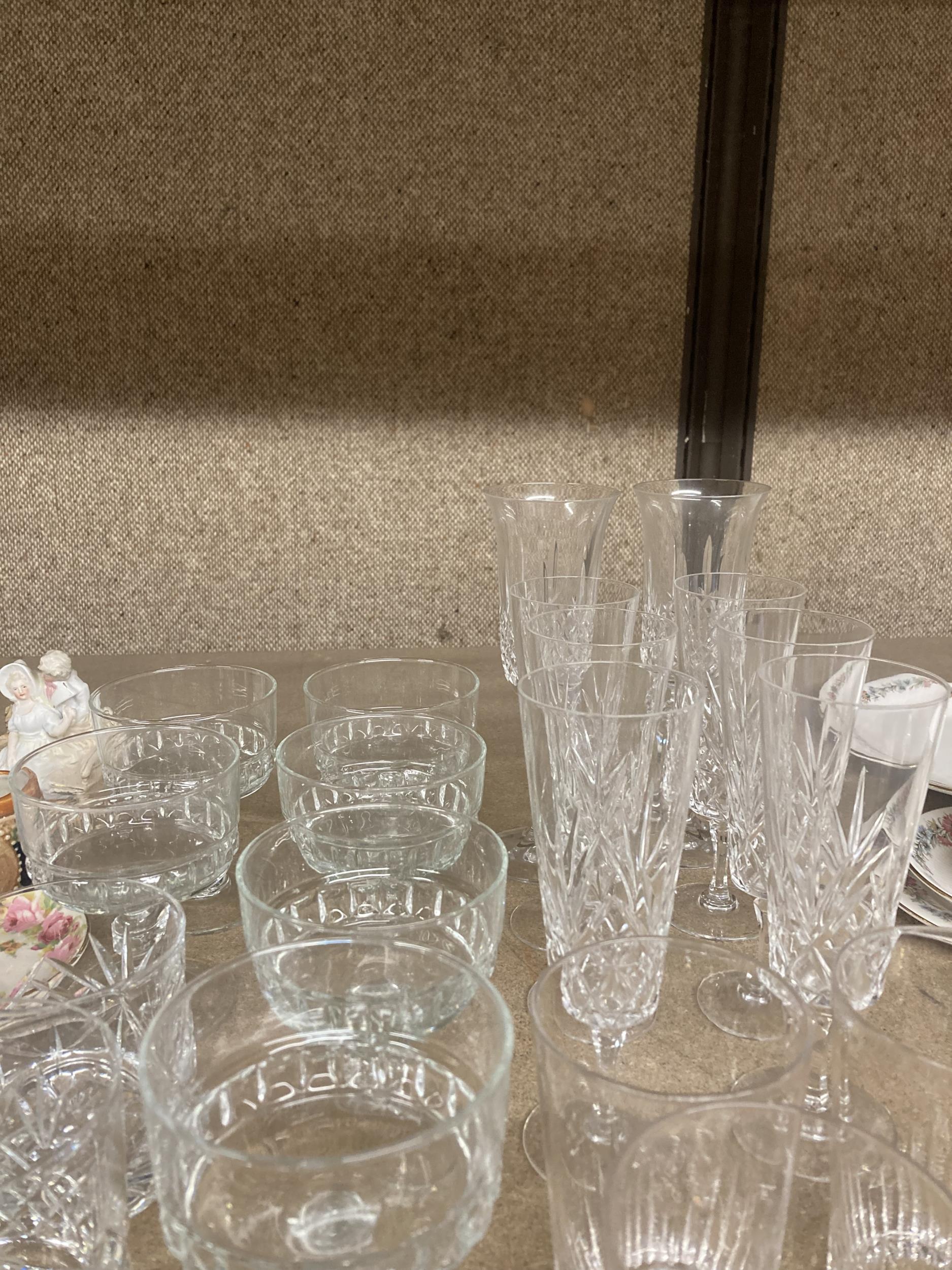 A QUANTITY OF GLASSWARE TO INCLUDE TUMBLERS, WINE GLASSES, SHERRY GLASSES, ETC., - Image 2 of 3